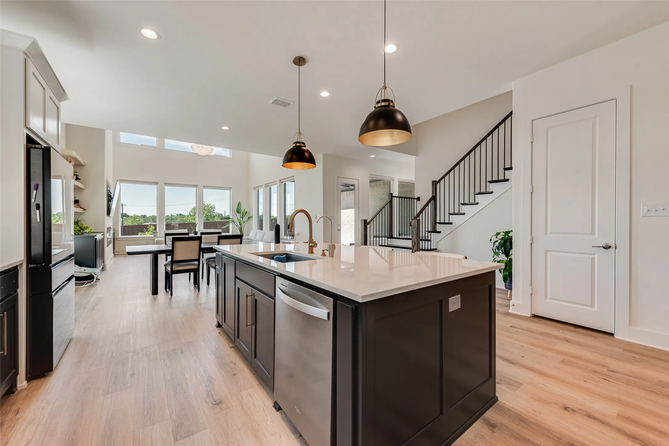 Single Family Residence For Sale in Collin County , 2905 Calvin Road, Mc Kinney, Texas 75071, 4 Bedroom, 4 Bathroom, 2 Garage spaces, 3,600 Sqft, built in 2023, mls#21266042, Real Estate Agent in Mc Kinney, Homes For Sale in Collin county, Homes For Sale in Mc Kinney, Realtor in Mc Kinney Texas, Real Estate Brokerage Independent Realty Texas, Luminita Cordes Realtor
