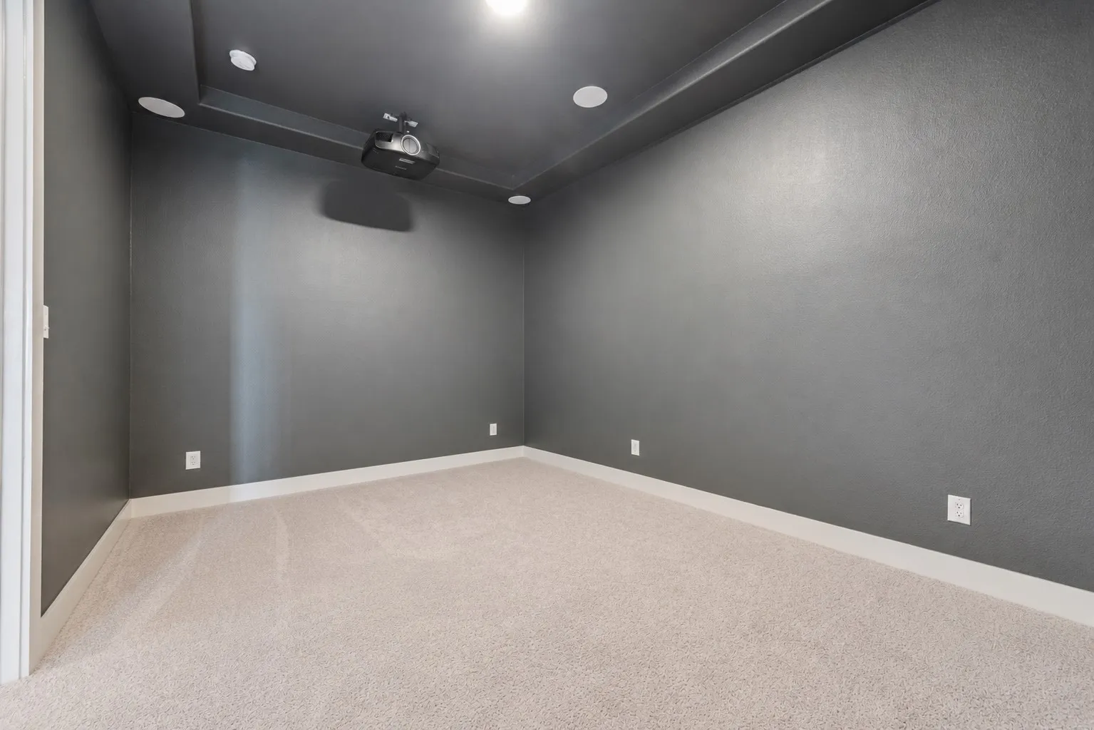 Single Family Residence For Sale in Collin County , 2905 Calvin Road, Mc Kinney, Texas 75071, 4 Bedroom, 4 Bathroom, 2 Garage spaces, 3,600 Sqft, built in 2023, mls#21266042, Real Estate Agent in Mc Kinney, Homes For Sale in Collin county, Homes For Sale in Mc Kinney, Realtor in Mc Kinney Texas, Real Estate Brokerage Independent Realty Texas, Luminita Cordes Realtor