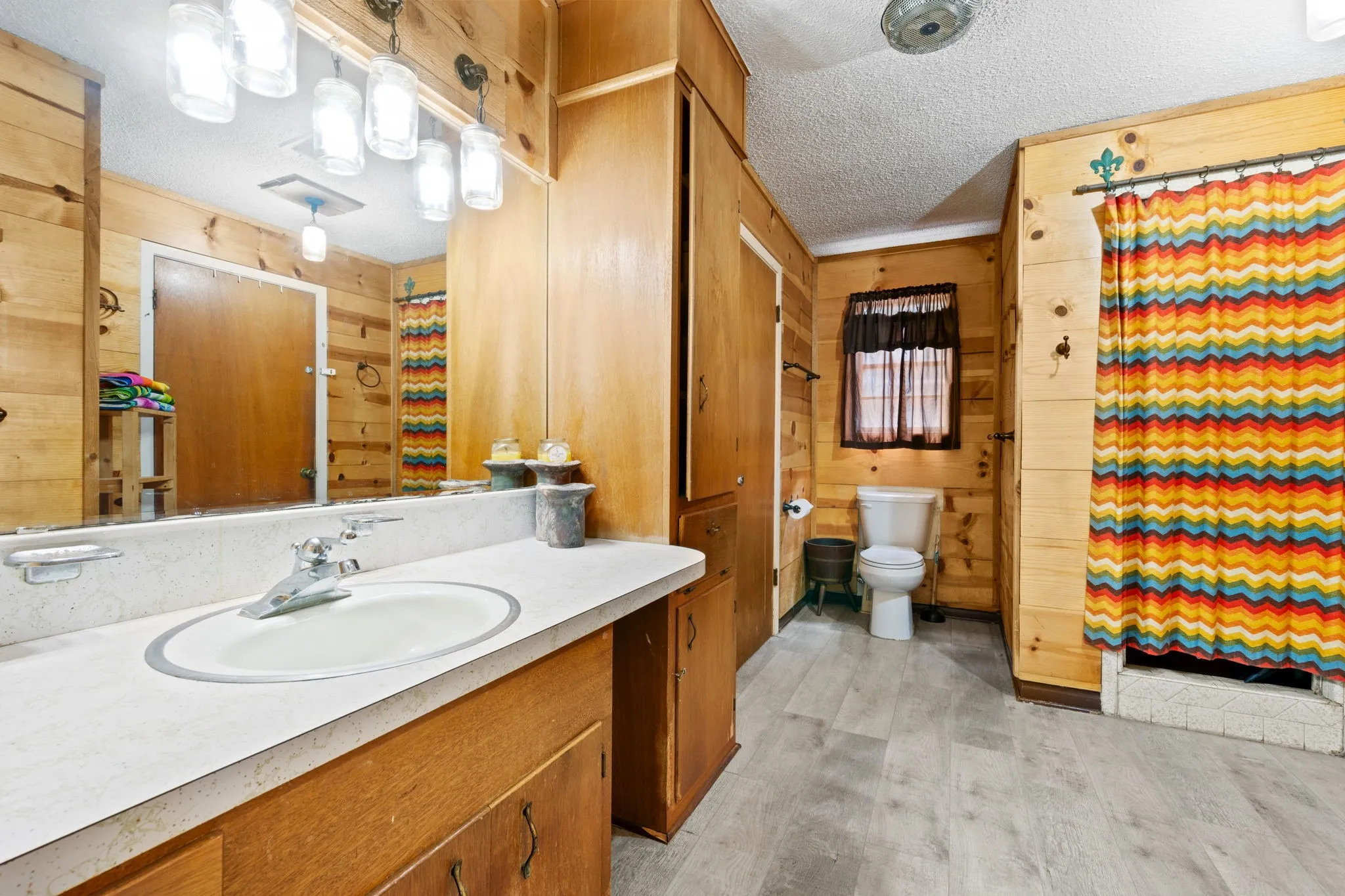 Single Family Residence For Sale in Comanche County , 1550 Highway 2318, De Leon, Texas 76444, 2 Bedroom, 1 Bathroom, Garage spaces, 1,008 Sqft, built in 1920, mls#21263326, Real Estate Agent in De Leon, Homes For Sale in Comanche county, Homes For Sale in De Leon, Realtor in De Leon Texas, Real Estate Brokerage Independent Realty Texas, Luminita Cordes Realtor