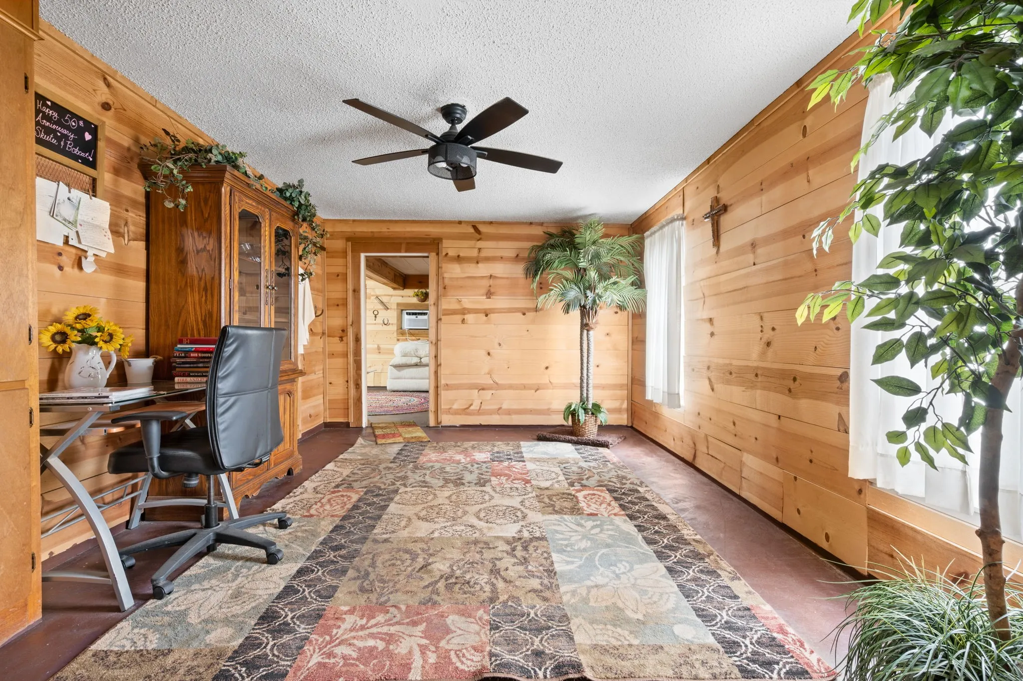 Single Family Residence For Sale in Comanche County , 1550 Highway 2318, De Leon, Texas 76444, 2 Bedroom, 1 Bathroom, Garage spaces, 1,008 Sqft, built in 1920, mls#21263326, Real Estate Agent in De Leon, Homes For Sale in Comanche county, Homes For Sale in De Leon, Realtor in De Leon Texas, Real Estate Brokerage Independent Realty Texas, Luminita Cordes Realtor
