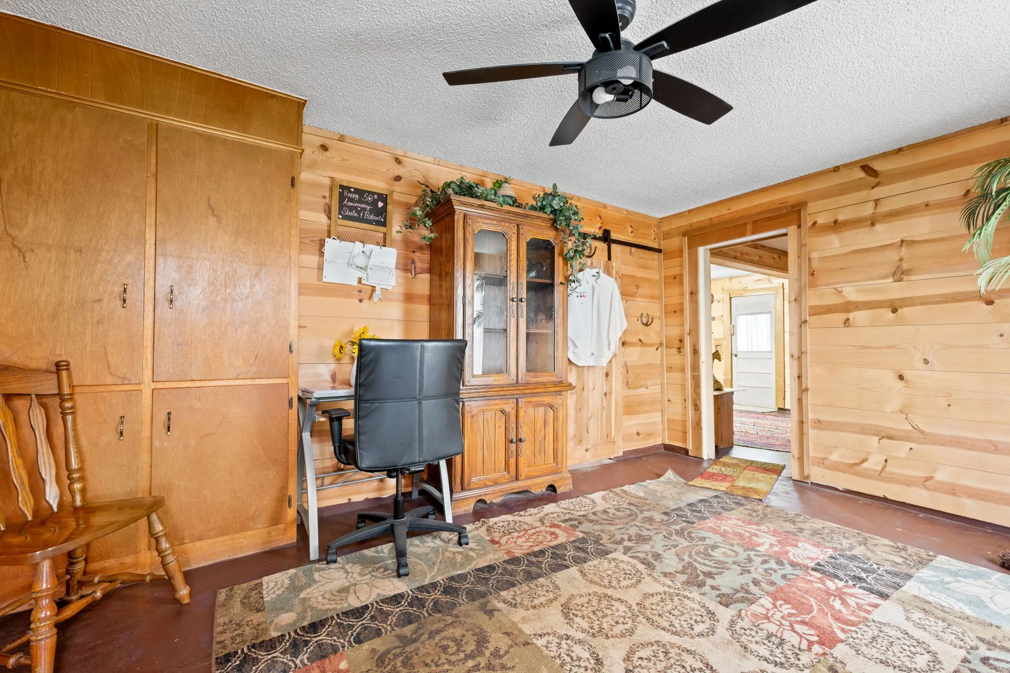 Single Family Residence For Sale in Comanche County , 1550 Highway 2318, De Leon, Texas 76444, 2 Bedroom, 1 Bathroom, Garage spaces, 1,008 Sqft, built in 1920, mls#21263326, Real Estate Agent in De Leon, Homes For Sale in Comanche county, Homes For Sale in De Leon, Realtor in De Leon Texas, Real Estate Brokerage Independent Realty Texas, Luminita Cordes Realtor