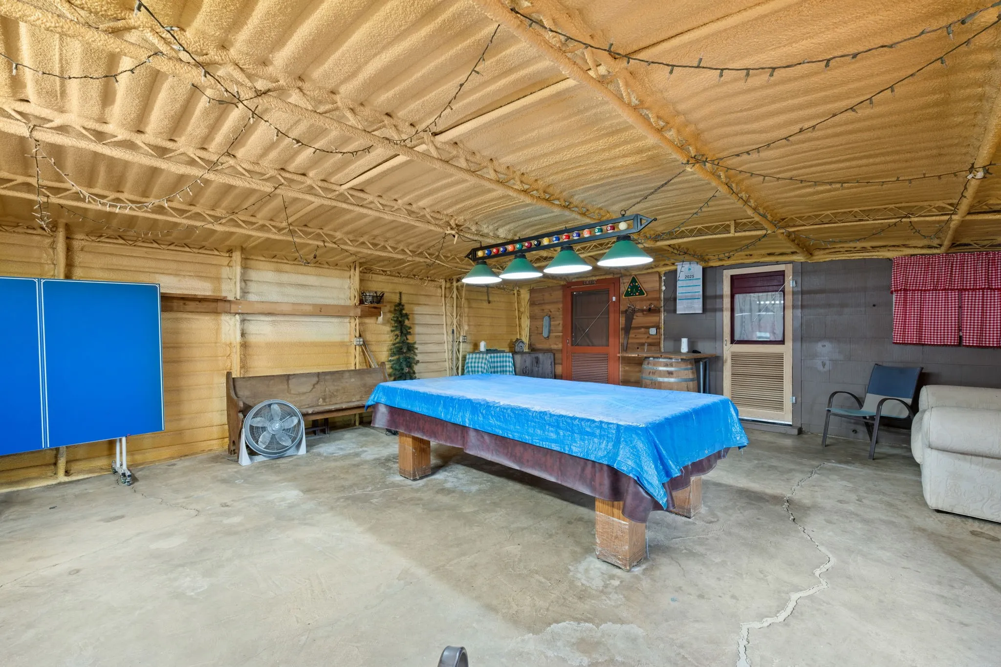 Single Family Residence For Sale in Comanche County , 1550 Highway 2318, De Leon, Texas 76444, 2 Bedroom, 1 Bathroom, Garage spaces, 1,008 Sqft, built in 1920, mls#21263326, Real Estate Agent in De Leon, Homes For Sale in Comanche county, Homes For Sale in De Leon, Realtor in De Leon Texas, Real Estate Brokerage Independent Realty Texas, Luminita Cordes Realtor