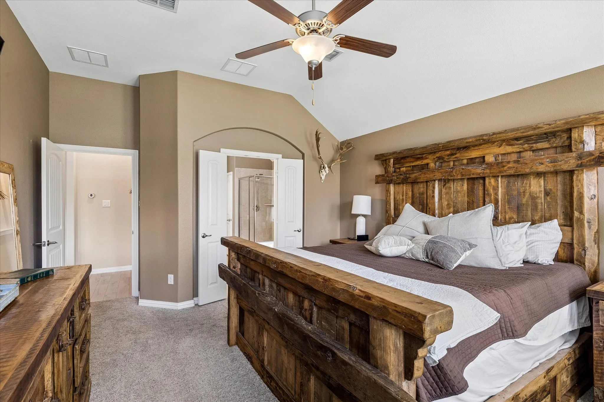 Single Family Residence For Sale in Denton County , 14824 Rocky Face Lane, Fort Worth, Texas 76052, 4 Bedroom, 3 Bathroom, 2 Garage spaces, 2,126 Sqft, built in 2018, mls#21266059, Real Estate Agent in Fort Worth, Homes For Sale in Denton county, Homes For Sale in Fort Worth, Realtor in Fort Worth Texas, Real Estate Brokerage Independent Realty Texas, Luminita Cordes Realtor
