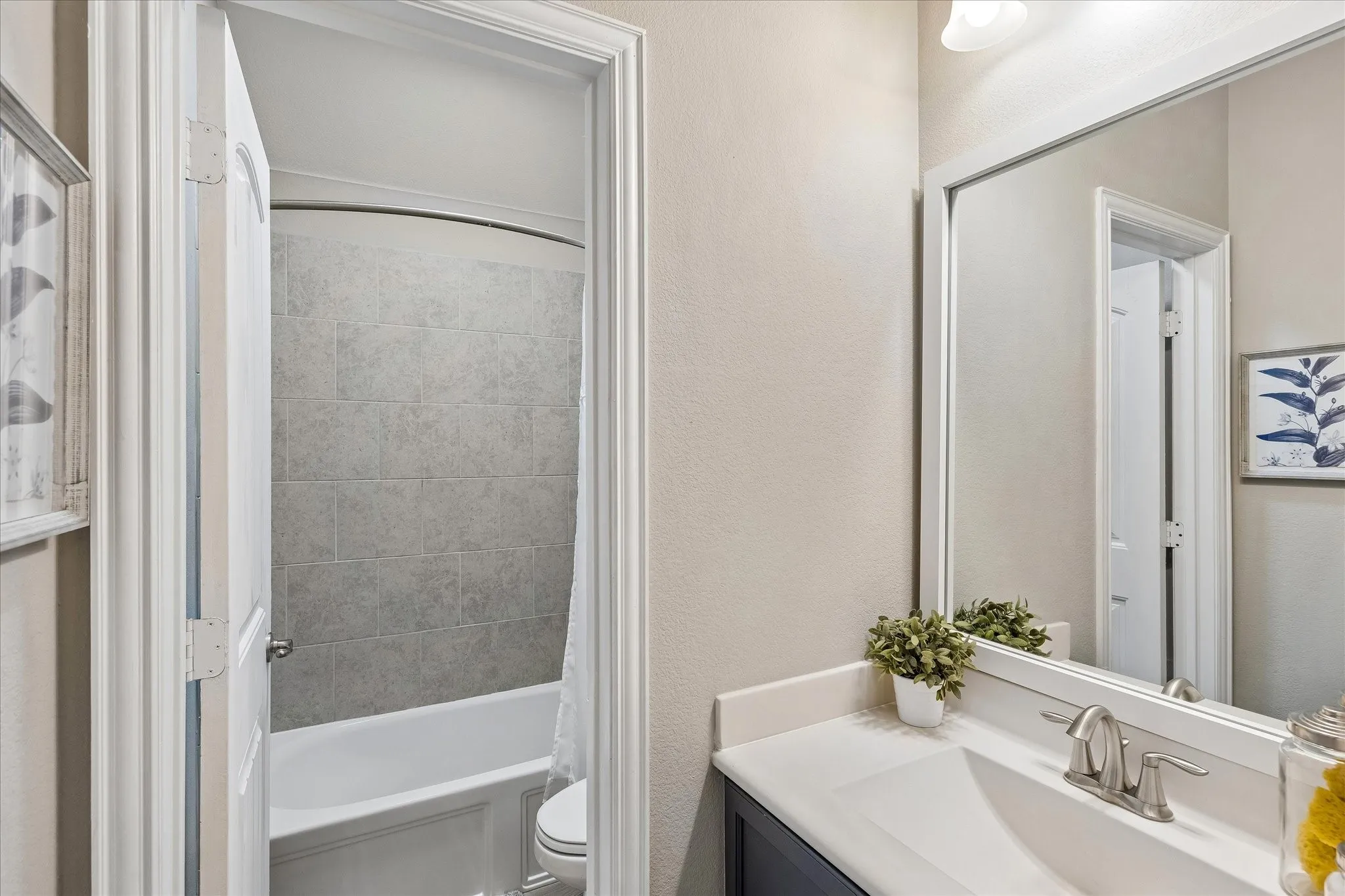 Full bathroom
