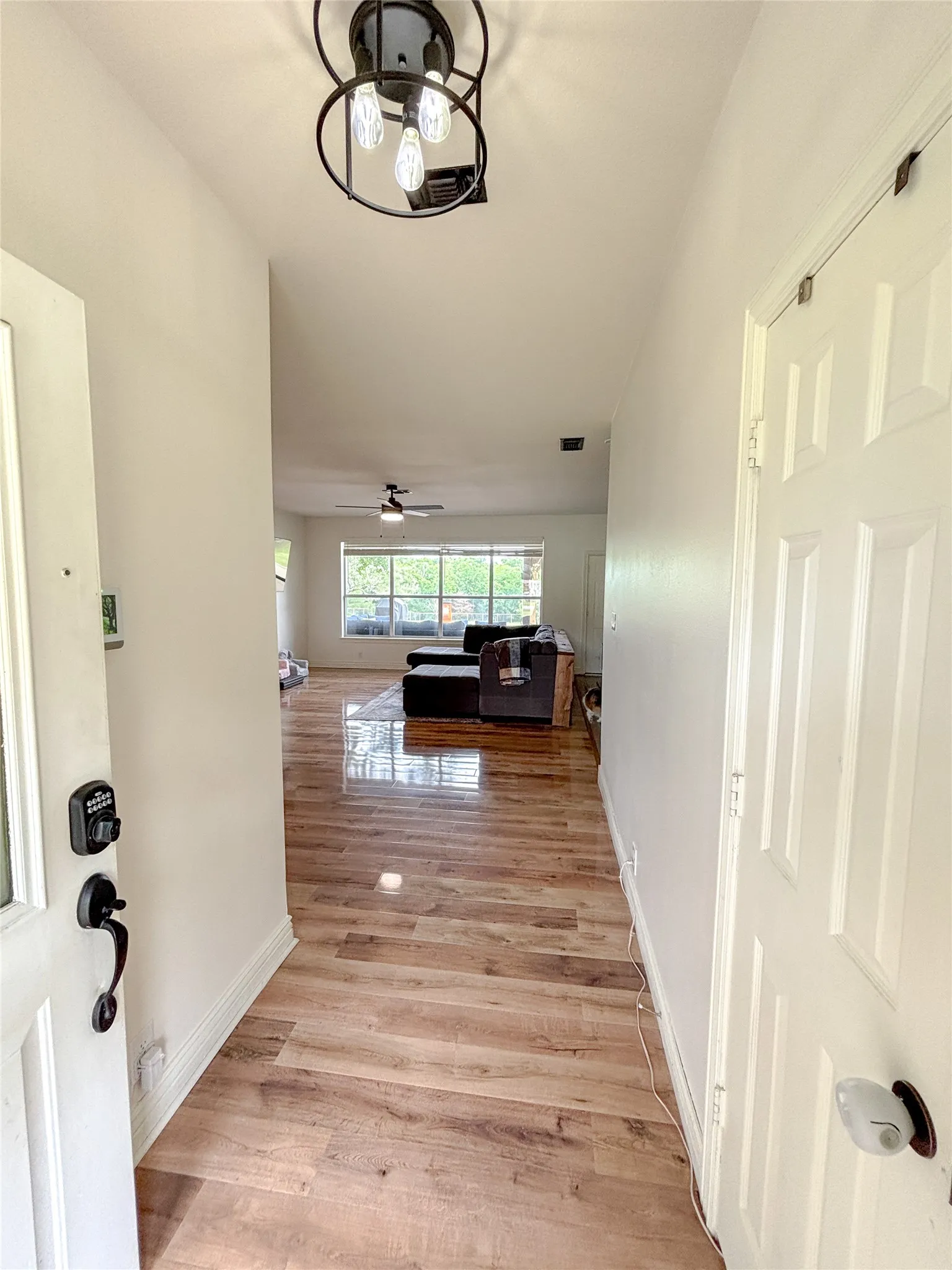 Single Family Residence For Sale in Collin County , 412 Christi Lane, Princeton, Texas 75407, 4 Bedroom, 3 Bathroom, 2 Garage spaces, 3,241 Sqft, built in 1996, mls#21251405, Real Estate Agent in Princeton, Homes For Sale in Collin county, Homes For Sale in Princeton, Realtor in Princeton Texas, Real Estate Brokerage Independent Realty Texas, Luminita Cordes Realtor
