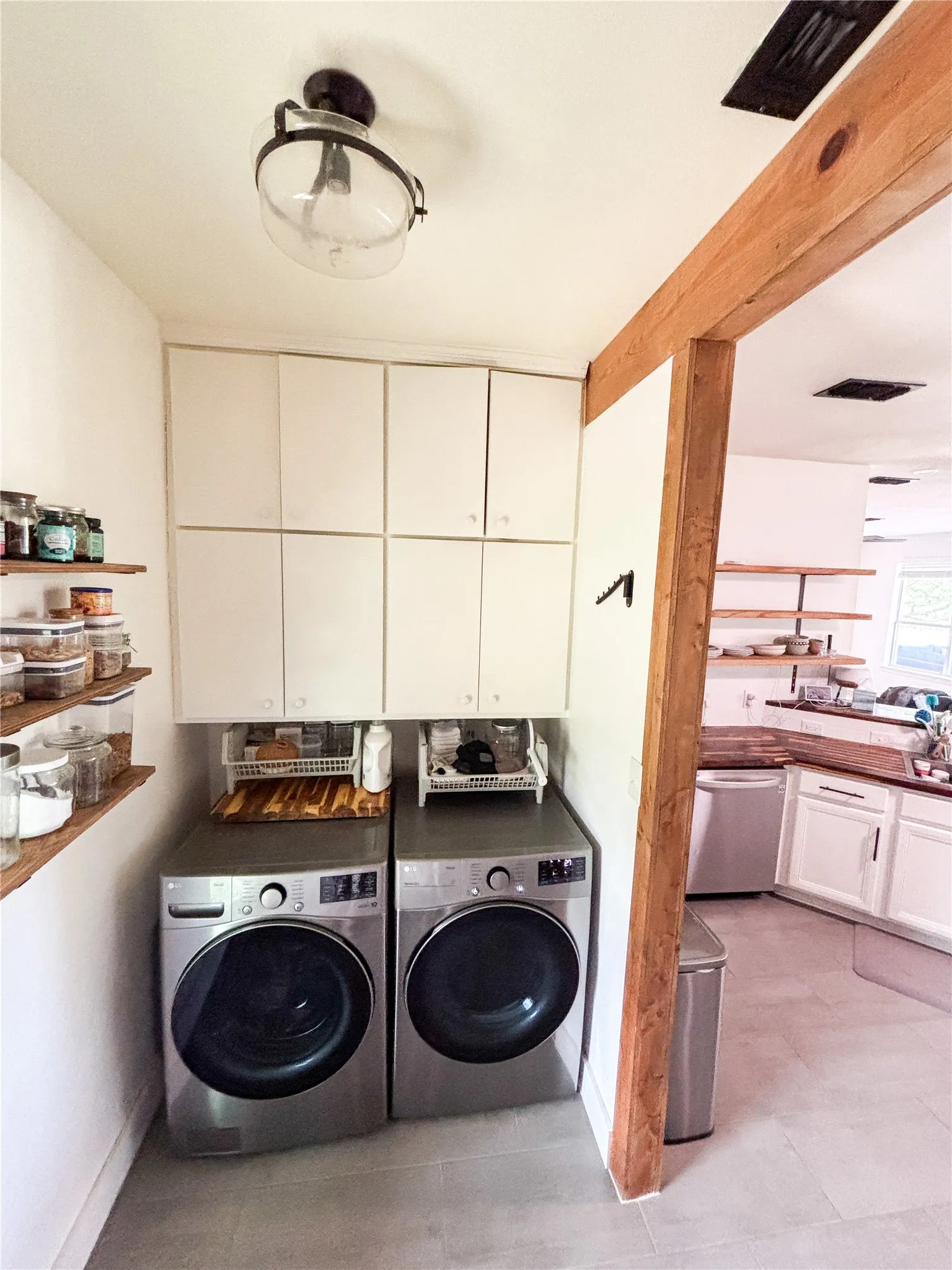 Single Family Residence For Sale in Collin County , 412 Christi Lane, Princeton, Texas 75407, 4 Bedroom, 3 Bathroom, 2 Garage spaces, 3,241 Sqft, built in 1996, mls#21251405, Real Estate Agent in Princeton, Homes For Sale in Collin county, Homes For Sale in Princeton, Realtor in Princeton Texas, Real Estate Brokerage Independent Realty Texas, Luminita Cordes Realtor