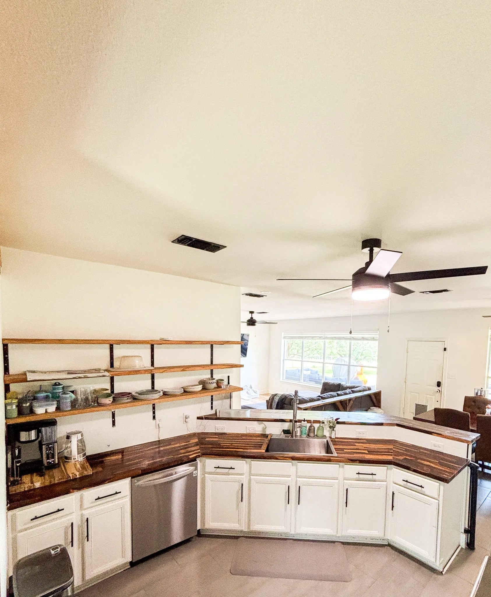 Single Family Residence For Sale in Collin County , 412 Christi Lane, Princeton, Texas 75407, 4 Bedroom, 3 Bathroom, 2 Garage spaces, 3,241 Sqft, built in 1996, mls#21251405, Real Estate Agent in Princeton, Homes For Sale in Collin county, Homes For Sale in Princeton, Realtor in Princeton Texas, Real Estate Brokerage Independent Realty Texas, Luminita Cordes Realtor