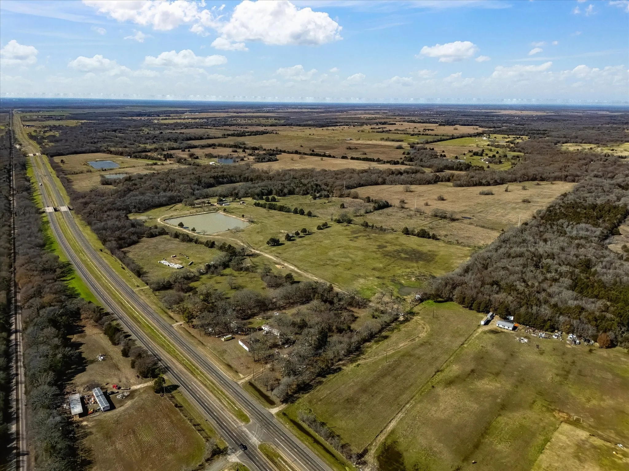 Farm For Sale in Navarro County , 11095 E State Highway 31, Kerens, Texas 75144, 1 Bedroom, 1 Bathroom, Garage spaces, 384 Sqft, built in 2013, Price $655,000, mls#21265819, Real Estate Agent in Kerens, Homes For Sale in Navarro county, Homes For Sale in Kerens, Realtor in Kerens Texas, Real Estate Brokerage Independent Realty Texas, Luminita Cordes Realtor