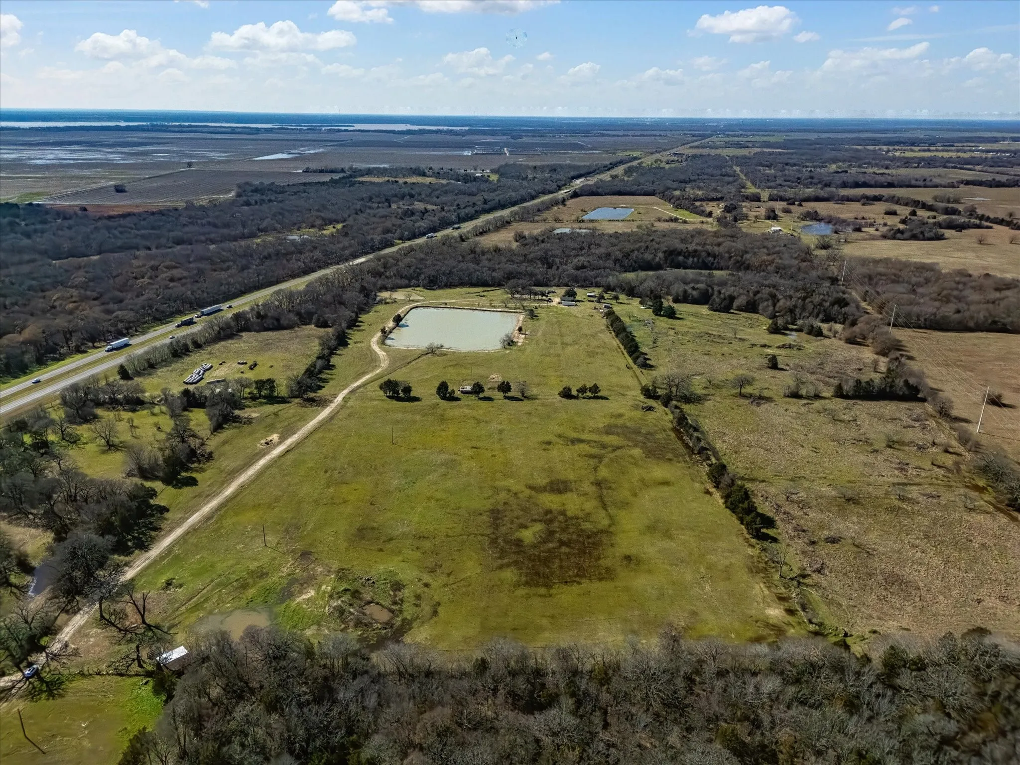 Farm For Sale in Navarro County , 11095 E State Highway 31, Kerens, Texas 75144, 1 Bedroom, 1 Bathroom, Garage spaces, 384 Sqft, built in 2013, Price $655,000, mls#21265819, Real Estate Agent in Kerens, Homes For Sale in Navarro county, Homes For Sale in Kerens, Realtor in Kerens Texas, Real Estate Brokerage Independent Realty Texas, Luminita Cordes Realtor