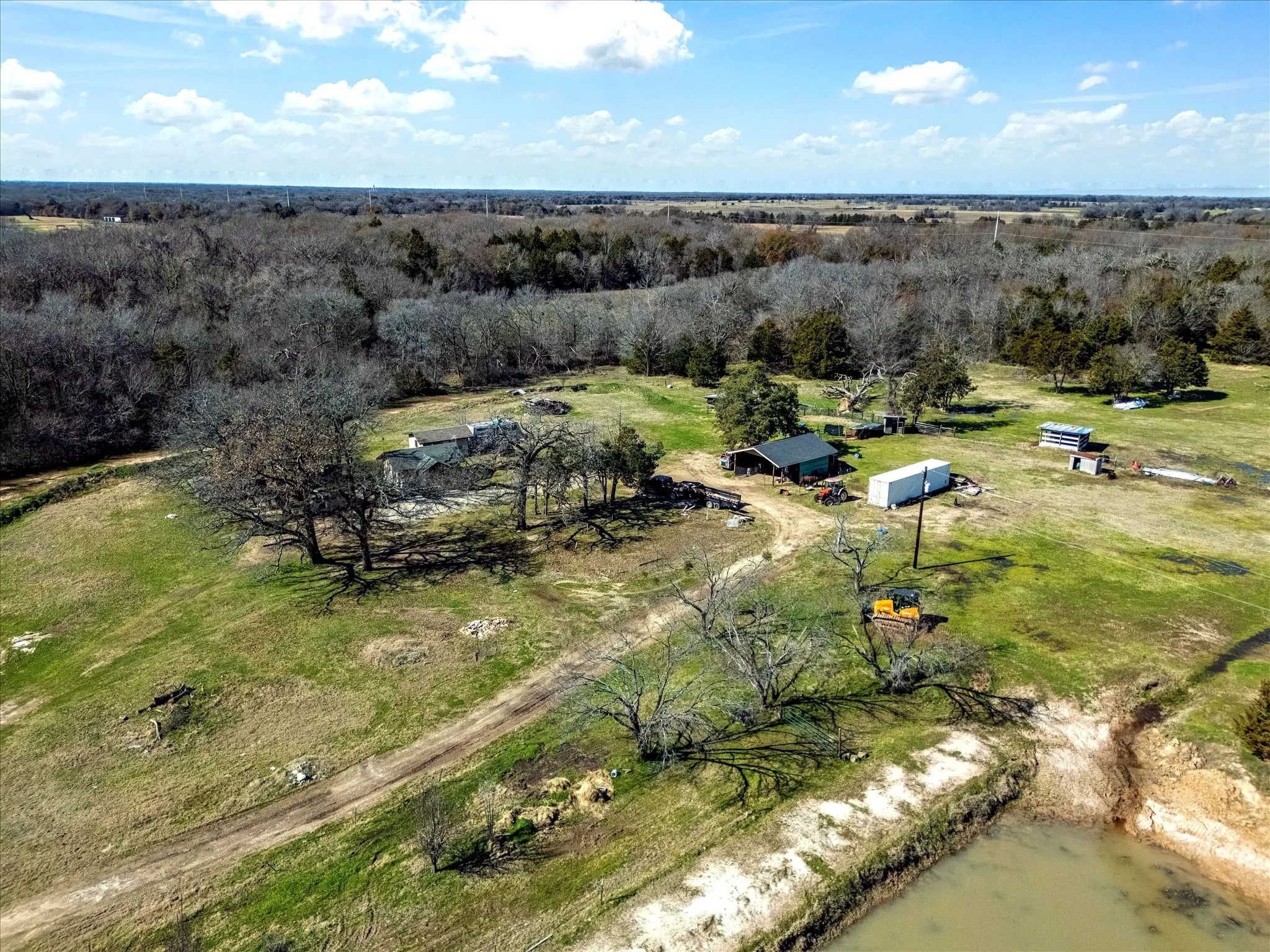 Farm For Sale in Navarro County , 11095 E State Highway 31, Kerens, Texas 75144, 1 Bedroom, 1 Bathroom, Garage spaces, 384 Sqft, built in 2013, Price $655,000, mls#21265819, Real Estate Agent in Kerens, Homes For Sale in Navarro county, Homes For Sale in Kerens, Realtor in Kerens Texas, Real Estate Brokerage Independent Realty Texas, Luminita Cordes Realtor