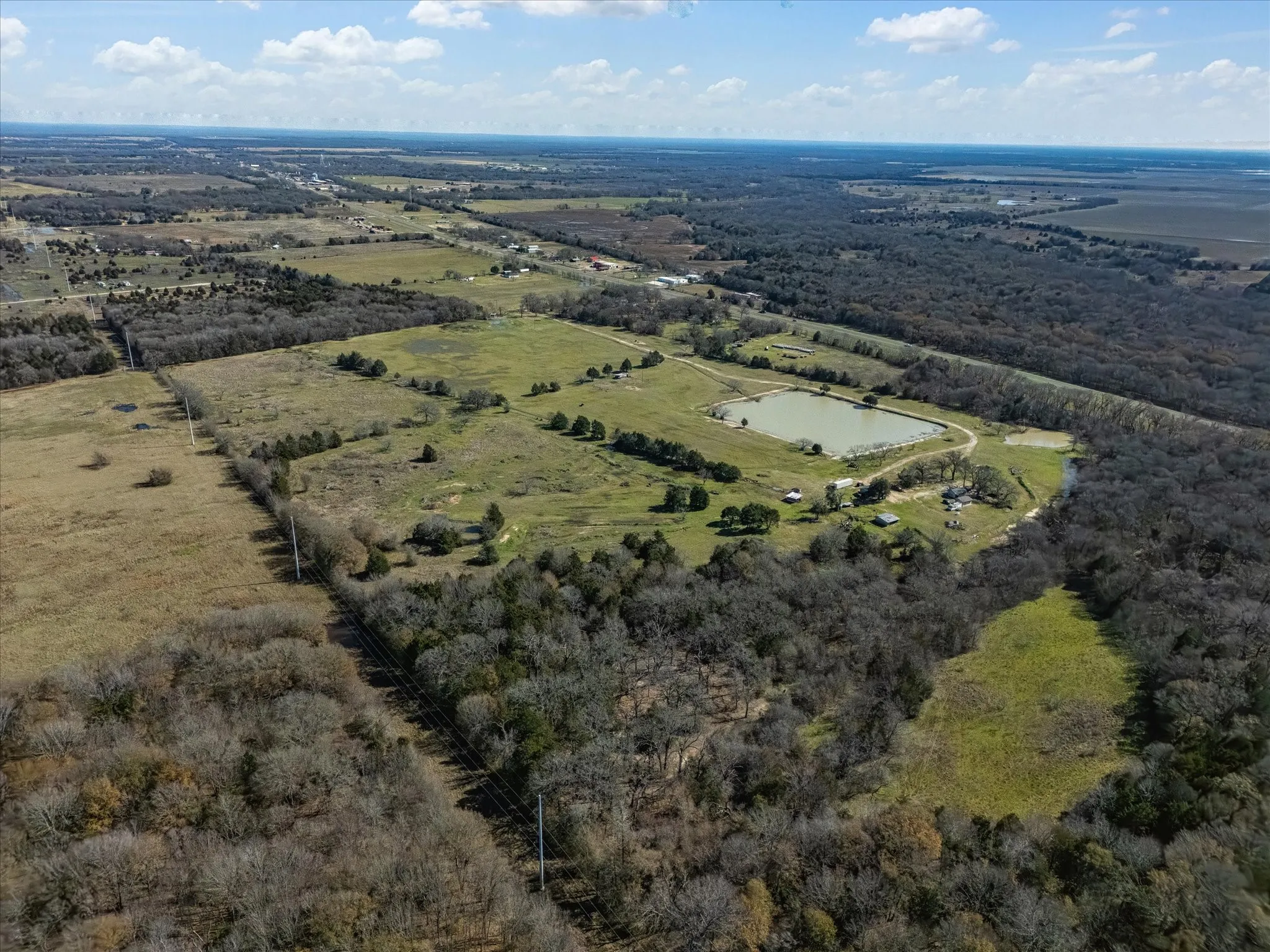 Farm For Sale in Navarro County , 11095 E State Highway 31, Kerens, Texas 75144, 1 Bedroom, 1 Bathroom, Garage spaces, 384 Sqft, built in 2013, Price $655,000, mls#21265819, Real Estate Agent in Kerens, Homes For Sale in Navarro county, Homes For Sale in Kerens, Realtor in Kerens Texas, Real Estate Brokerage Independent Realty Texas, Luminita Cordes Realtor