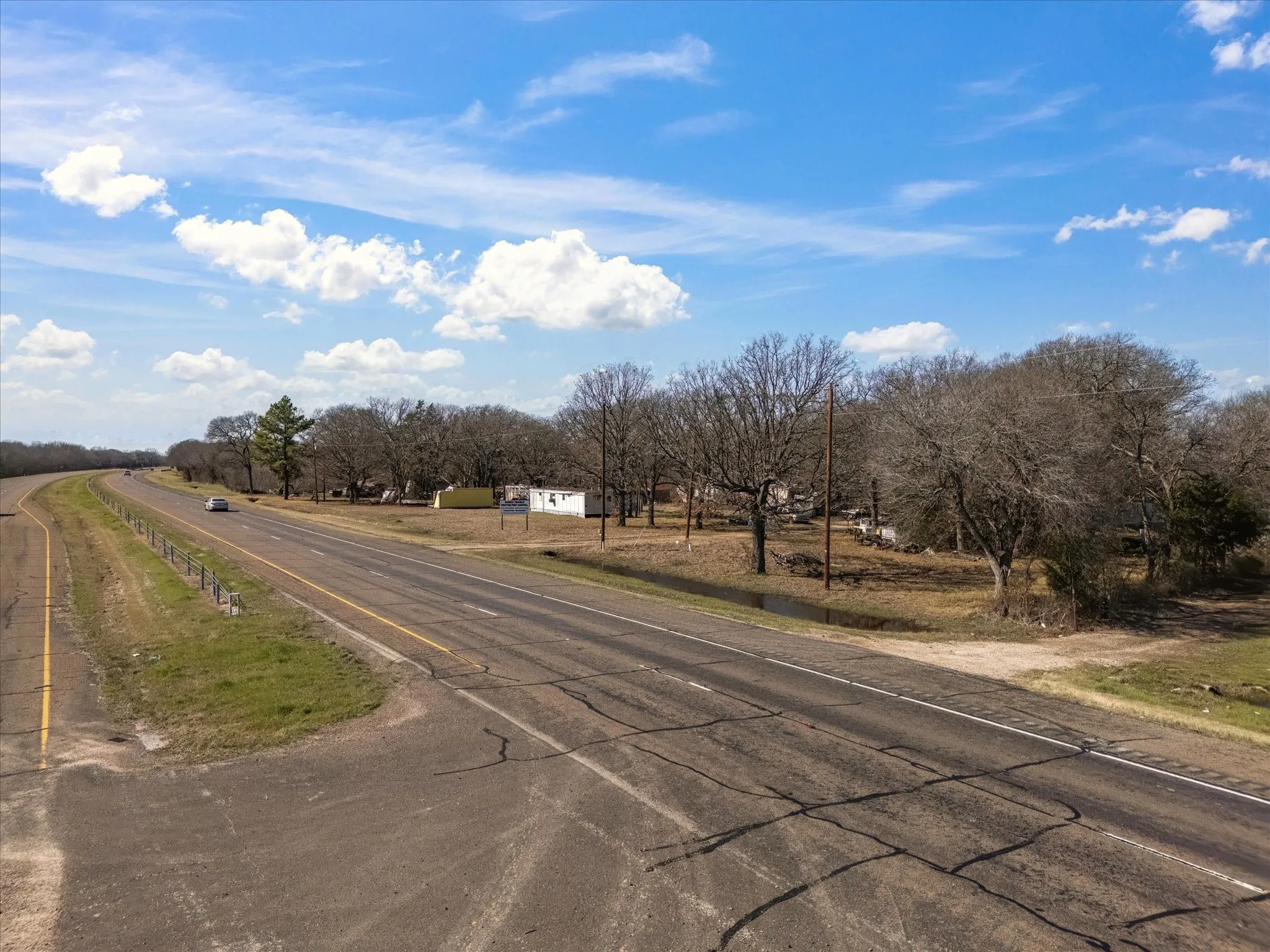 Farm For Sale in Navarro County , 11095 E State Highway 31, Kerens, Texas 75144, 1 Bedroom, 1 Bathroom, Garage spaces, 384 Sqft, built in 2013, Price $655,000, mls#21265819, Real Estate Agent in Kerens, Homes For Sale in Navarro county, Homes For Sale in Kerens, Realtor in Kerens Texas, Real Estate Brokerage Independent Realty Texas, Luminita Cordes Realtor