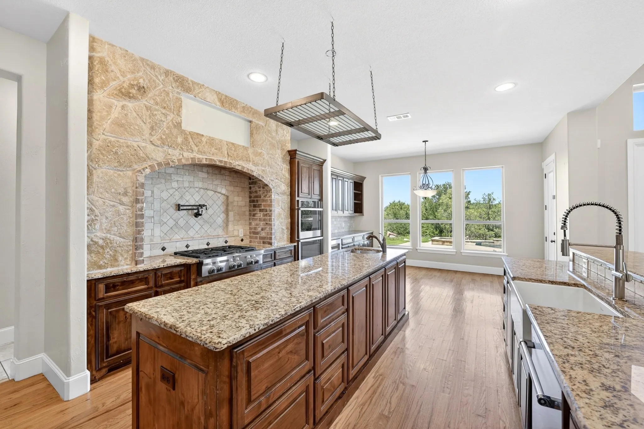 Single Family Residence For Sale in Palo Pinto County , 1120 Heron Court, Graford, Texas 76449, 5 Bedroom, 4 Bathroom, 3 Garage spaces, 4,172 Sqft, built in 2012, Price $995,000, mls#21266061, Real Estate Agent in Graford, Homes For Sale in Palo Pinto county, Homes For Sale in Graford, Realtor in Graford Texas, Real Estate Brokerage Independent Realty Texas, Luminita Cordes Realtor