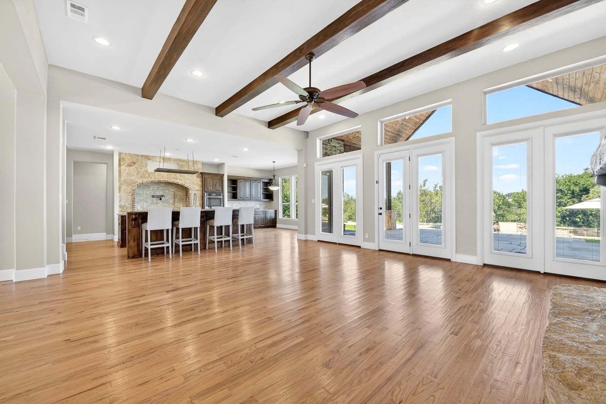 Single Family Residence For Sale in Palo Pinto County , 1120 Heron Court, Graford, Texas 76449, 5 Bedroom, 4 Bathroom, 3 Garage spaces, 4,172 Sqft, built in 2012, Price $995,000, mls#21266061, Real Estate Agent in Graford, Homes For Sale in Palo Pinto county, Homes For Sale in Graford, Realtor in Graford Texas, Real Estate Brokerage Independent Realty Texas, Luminita Cordes Realtor