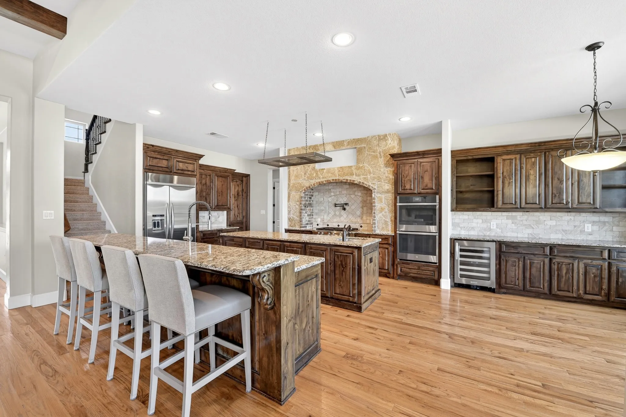 Single Family Residence For Sale in Palo Pinto County , 1120 Heron Court, Graford, Texas 76449, 5 Bedroom, 4 Bathroom, 3 Garage spaces, 4,172 Sqft, built in 2012, Price $995,000, mls#21266061, Real Estate Agent in Graford, Homes For Sale in Palo Pinto county, Homes For Sale in Graford, Realtor in Graford Texas, Real Estate Brokerage Independent Realty Texas, Luminita Cordes Realtor