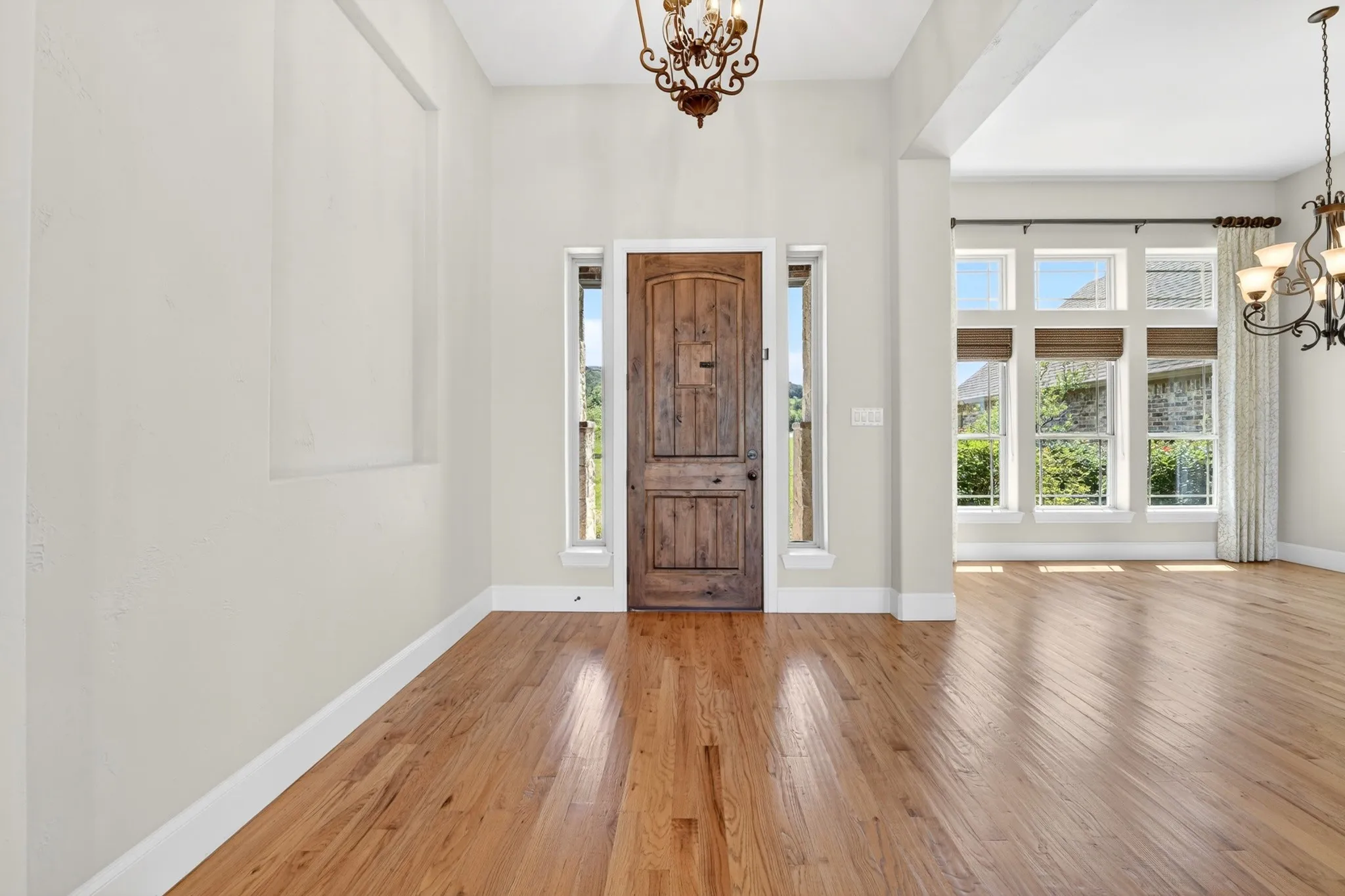 Single Family Residence For Sale in Palo Pinto County , 1120 Heron Court, Graford, Texas 76449, 5 Bedroom, 4 Bathroom, 3 Garage spaces, 4,172 Sqft, built in 2012, Price $995,000, mls#21266061, Real Estate Agent in Graford, Homes For Sale in Palo Pinto county, Homes For Sale in Graford, Realtor in Graford Texas, Real Estate Brokerage Independent Realty Texas, Luminita Cordes Realtor