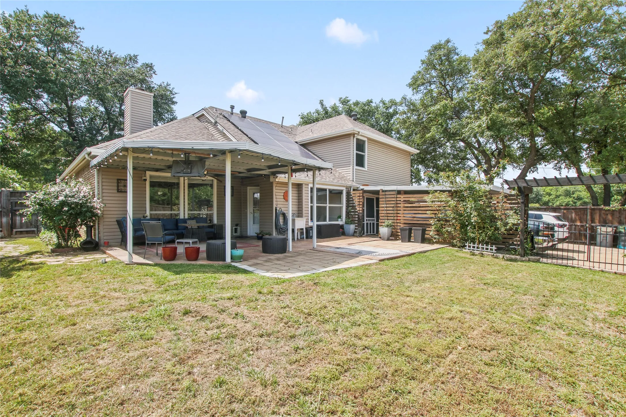 Single Family Residence For Sale in Collin County , 801 Fall Drive, Allen, Texas 75002, 5 Bedroom, 4 Bathroom, 2 Garage spaces, 2,962 Sqft, built in 1987, mls#21265902, Real Estate Agent in Allen, Homes For Sale in Collin county, Homes For Sale in Allen, Realtor in Allen Texas, Real Estate Brokerage Independent Realty Texas, Luminita Cordes Realtor