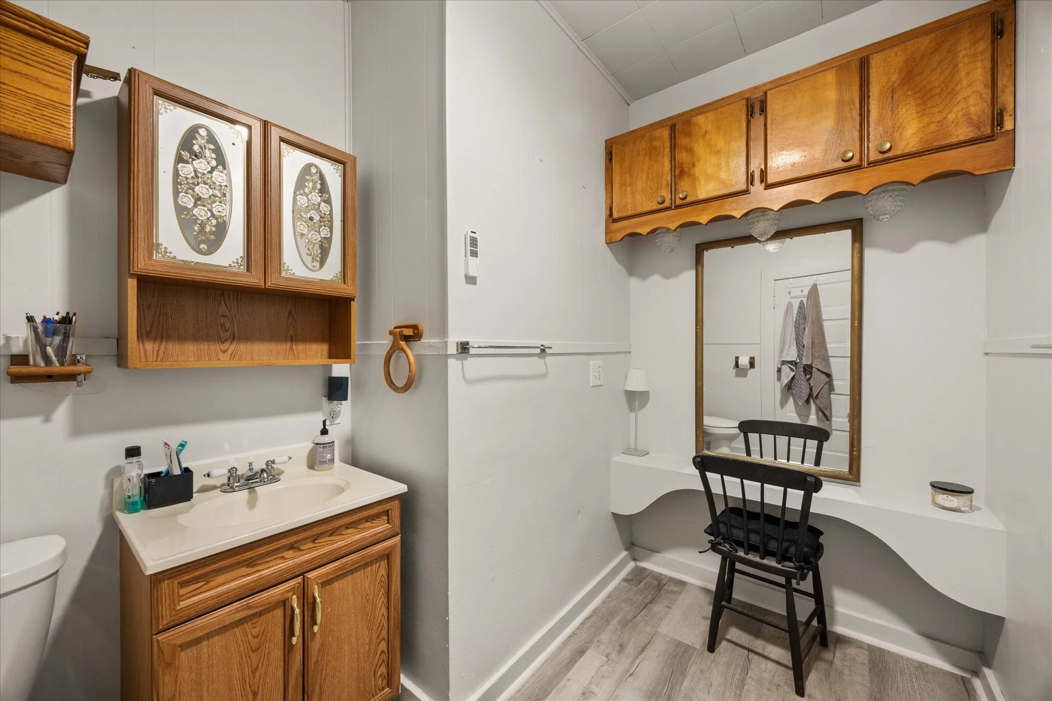 Duplex For Sale in Erath County , 11755 West FM 8, Stephenville, Texas 76401, 4 Bedroom, 2 Bathroom, Garage spaces, 0 Sqft, built in 1920, mls#21258675, Real Estate Agent in Stephenville, Homes For Sale in Erath county, Homes For Sale in Stephenville, Realtor in Stephenville Texas, Real Estate Brokerage Independent Realty Texas, Luminita Cordes Realtor