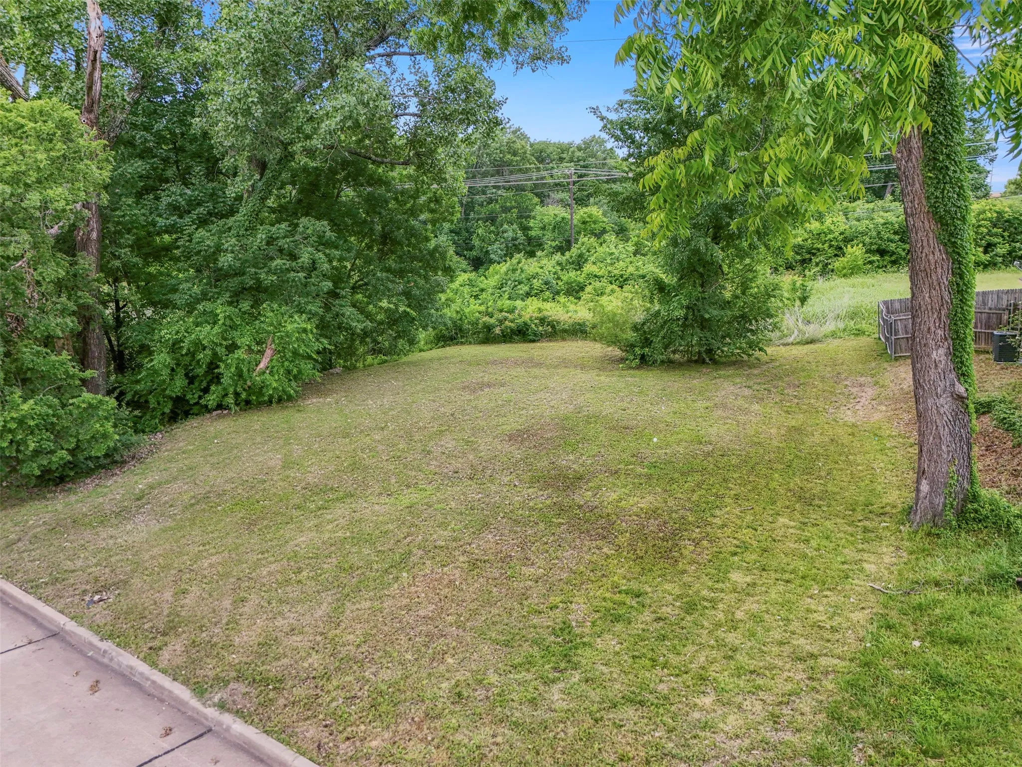 Improved Land For Sale in Dallas County , 5101 Edgewater Drive, Rowlett, Texas 75088, 0, 0, Garage spaces, 0 Sqft, built in 0, mls#21266138, Real Estate Agent in Rowlett, Homes For Sale in Dallas county, Homes For Sale in Rowlett, Realtor in Rowlett Texas, Real Estate Brokerage Independent Realty Texas, Luminita Cordes Realtor