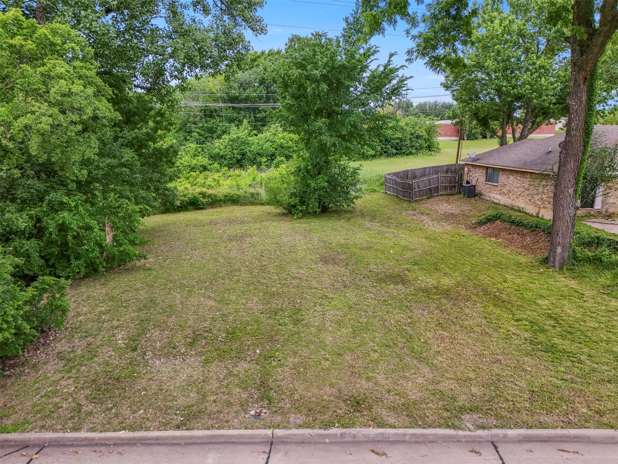 Improved Land For Sale in Dallas County , 5101 Edgewater Drive, Rowlett, Texas 75088, 0, 0, Garage spaces, 0 Sqft, built in 0, mls#21266138, Real Estate Agent in Rowlett, Homes For Sale in Dallas county, Homes For Sale in Rowlett, Realtor in Rowlett Texas, Real Estate Brokerage Independent Realty Texas, Luminita Cordes Realtor