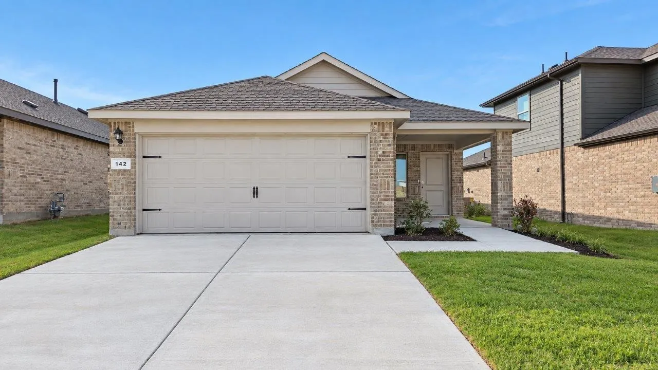 Single Family Residence For Sale in Wise County , 142 DAVIS Lane, Newark, Texas 76071, 3 Bedroom, 2 Bathroom, 2 Garage spaces, 1,331 Sqft, built in 2025, mls#21263485, Real Estate Agent in Newark, Homes For Sale in Wise county, Homes For Sale in Newark, Realtor in Newark Texas, Real Estate Brokerage Independent Realty Texas, Luminita Cordes Realtor