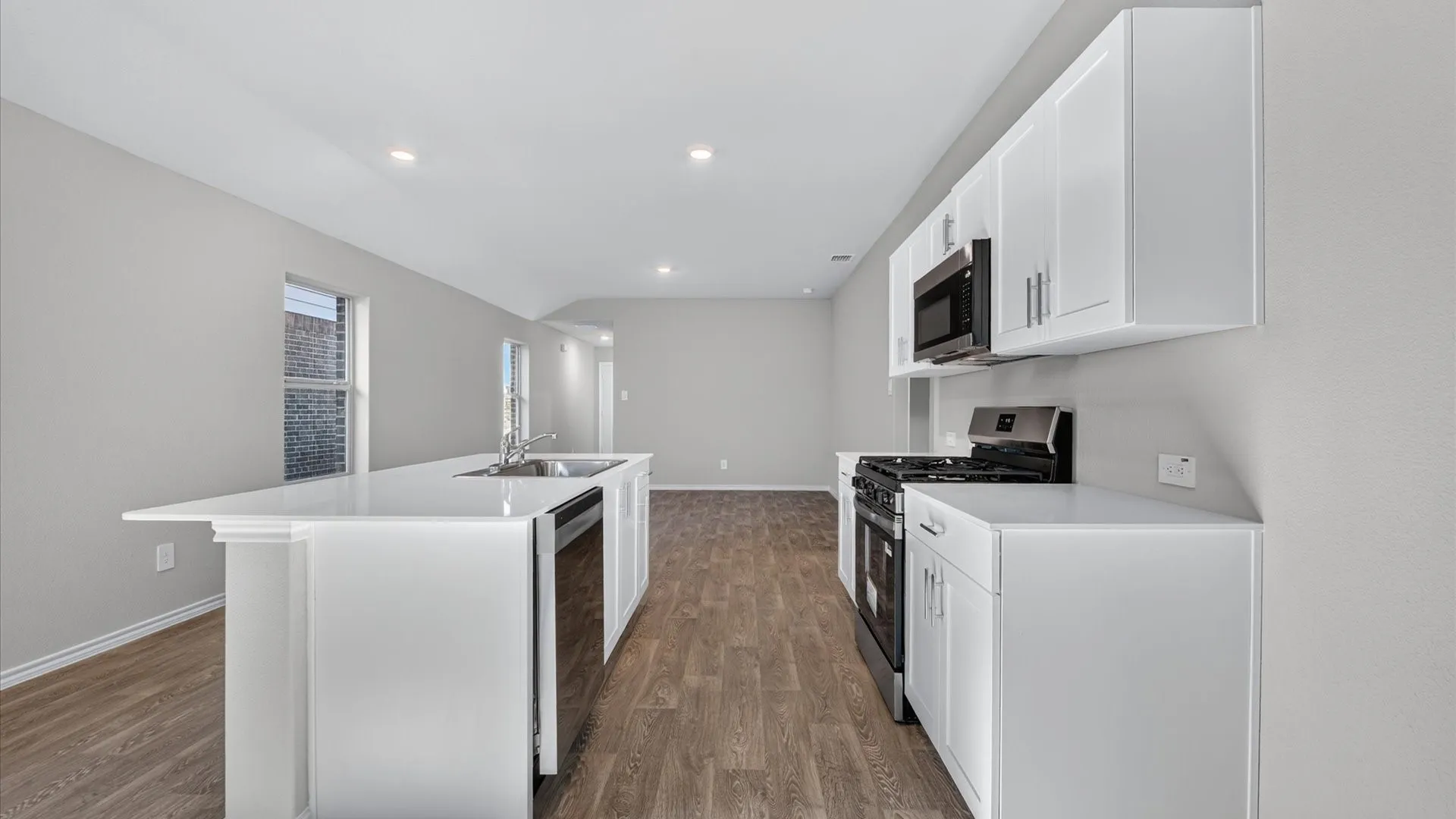 Single Family Residence For Sale in Wise County , 154 DAVIS Lane, Newark, Texas 76071, 3 Bedroom, 3 Bathroom, 2 Garage spaces, 1,442 Sqft, built in 2026, mls#21264401, Real Estate Agent in Newark, Homes For Sale in Wise county, Homes For Sale in Newark, Realtor in Newark Texas, Real Estate Brokerage Independent Realty Texas, Luminita Cordes Realtor