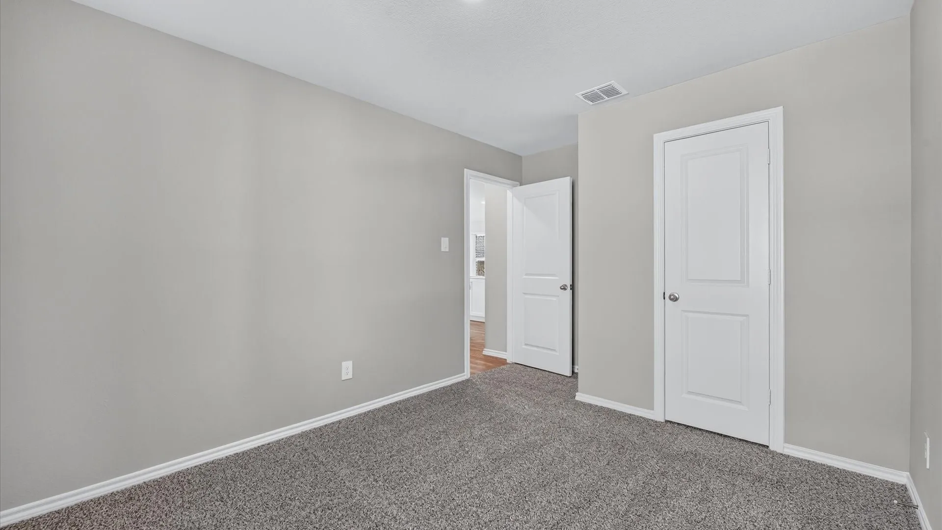Single Family Residence For Sale in Wise County , 154 DAVIS Lane, Newark, Texas 76071, 3 Bedroom, 3 Bathroom, 2 Garage spaces, 1,442 Sqft, built in 2026, mls#21264401, Real Estate Agent in Newark, Homes For Sale in Wise county, Homes For Sale in Newark, Realtor in Newark Texas, Real Estate Brokerage Independent Realty Texas, Luminita Cordes Realtor