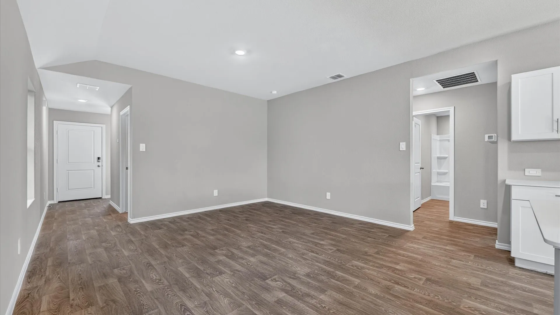 Single Family Residence For Sale in Wise County , 154 DAVIS Lane, Newark, Texas 76071, 3 Bedroom, 3 Bathroom, 2 Garage spaces, 1,442 Sqft, built in 2026, mls#21264401, Real Estate Agent in Newark, Homes For Sale in Wise county, Homes For Sale in Newark, Realtor in Newark Texas, Real Estate Brokerage Independent Realty Texas, Luminita Cordes Realtor