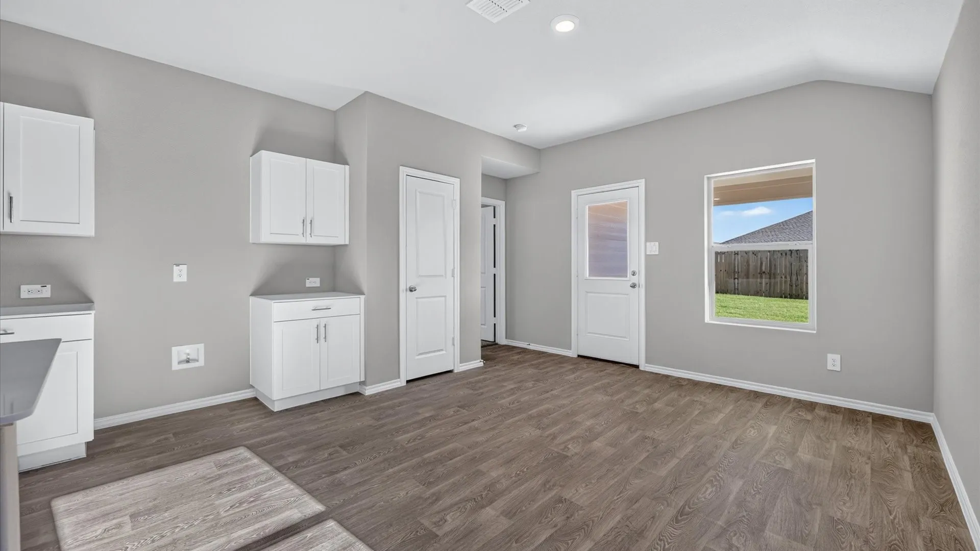 Single Family Residence For Sale in Wise County , 154 DAVIS Lane, Newark, Texas 76071, 3 Bedroom, 3 Bathroom, 2 Garage spaces, 1,442 Sqft, built in 2026, mls#21264401, Real Estate Agent in Newark, Homes For Sale in Wise county, Homes For Sale in Newark, Realtor in Newark Texas, Real Estate Brokerage Independent Realty Texas, Luminita Cordes Realtor
