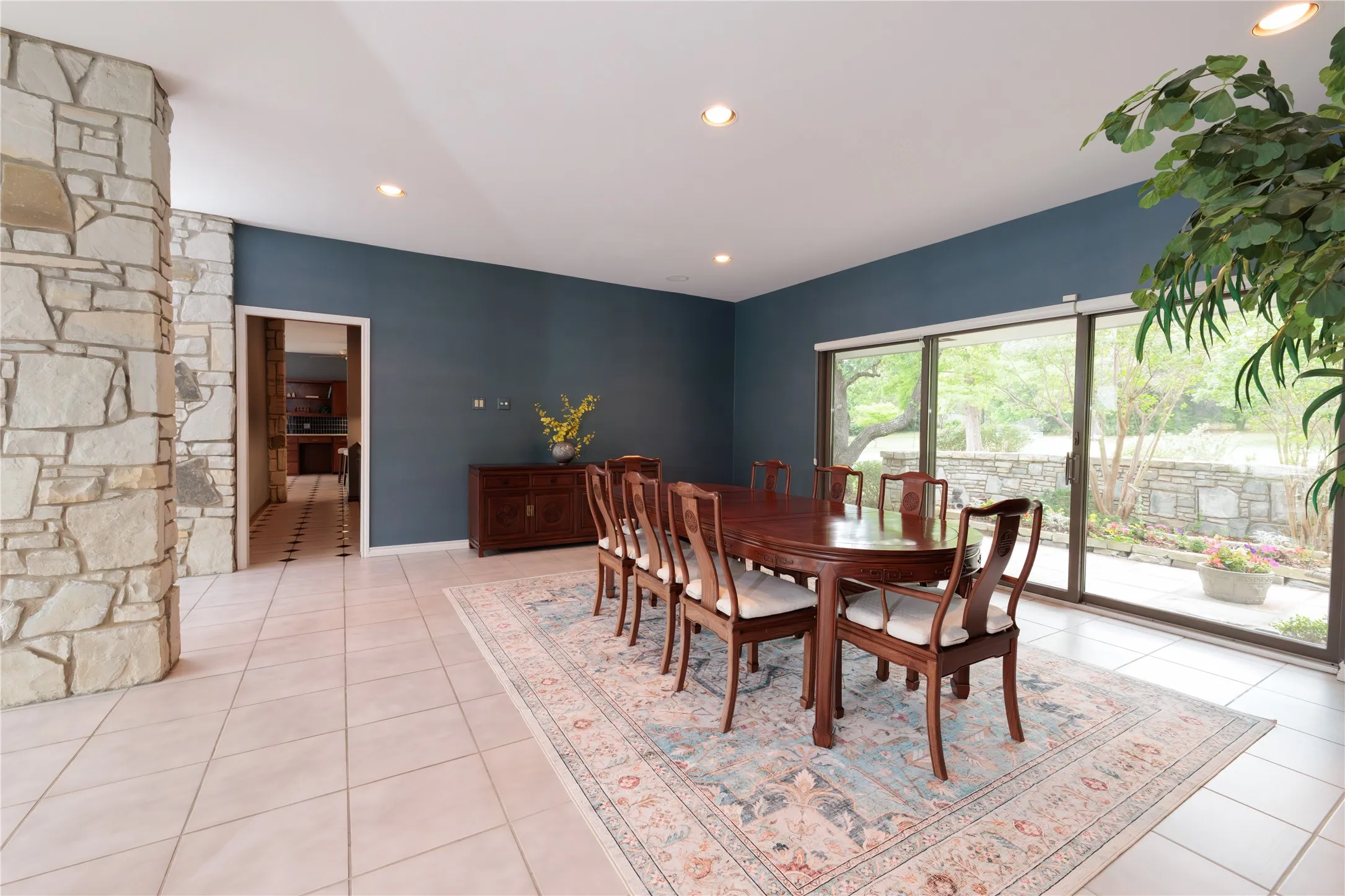Formal Dining room with Butler's Pantry