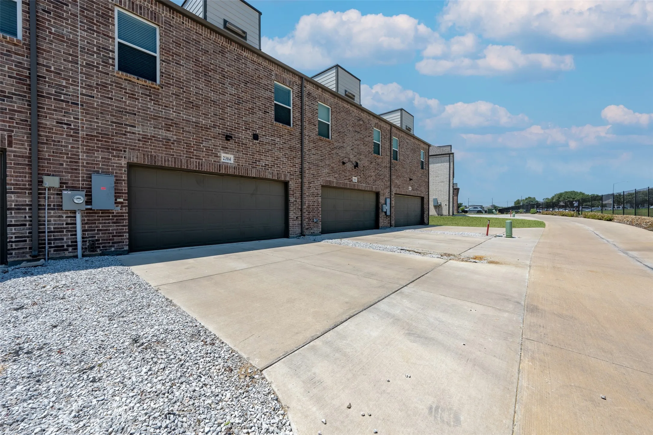 Townhouse For Rent in Tarrant County , 2304 Bulin Drive, Mansfield, Texas 76063, 3 Bedroom, 3 Bathroom, 2 Garage spaces, 1,712 Sqft, built in 2024, mls#21258818, Real Estate Agent in Mansfield, Homes For Rent in Tarrant county, Homes For Rent in Mansfield, Realtor in Mansfield Texas, Real Estate Brokerage Independent Realty Texas, Luminita Cordes Realtor