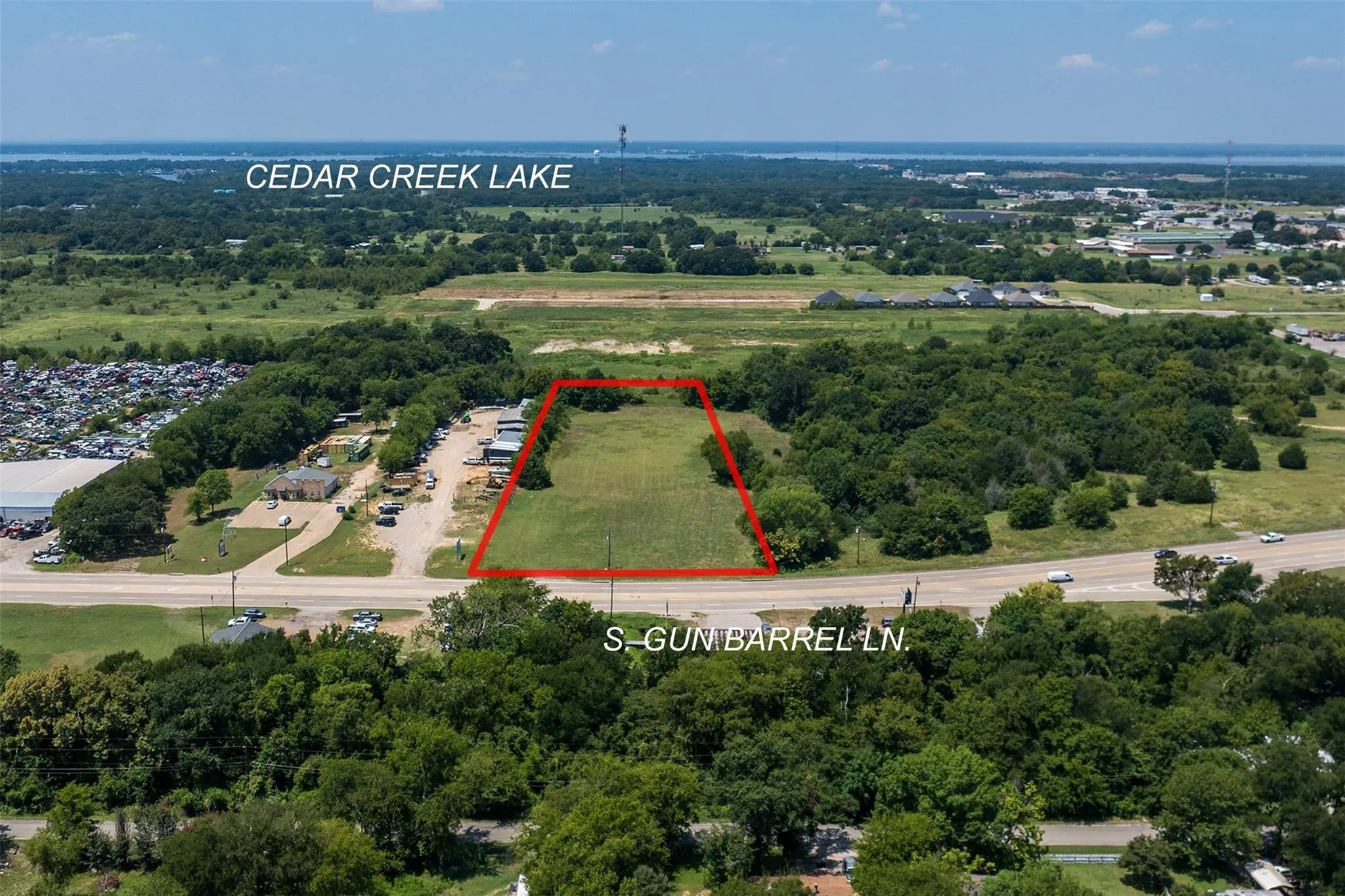 Expansive land parcel featuring direct frontage on S Gun Barrel Lane