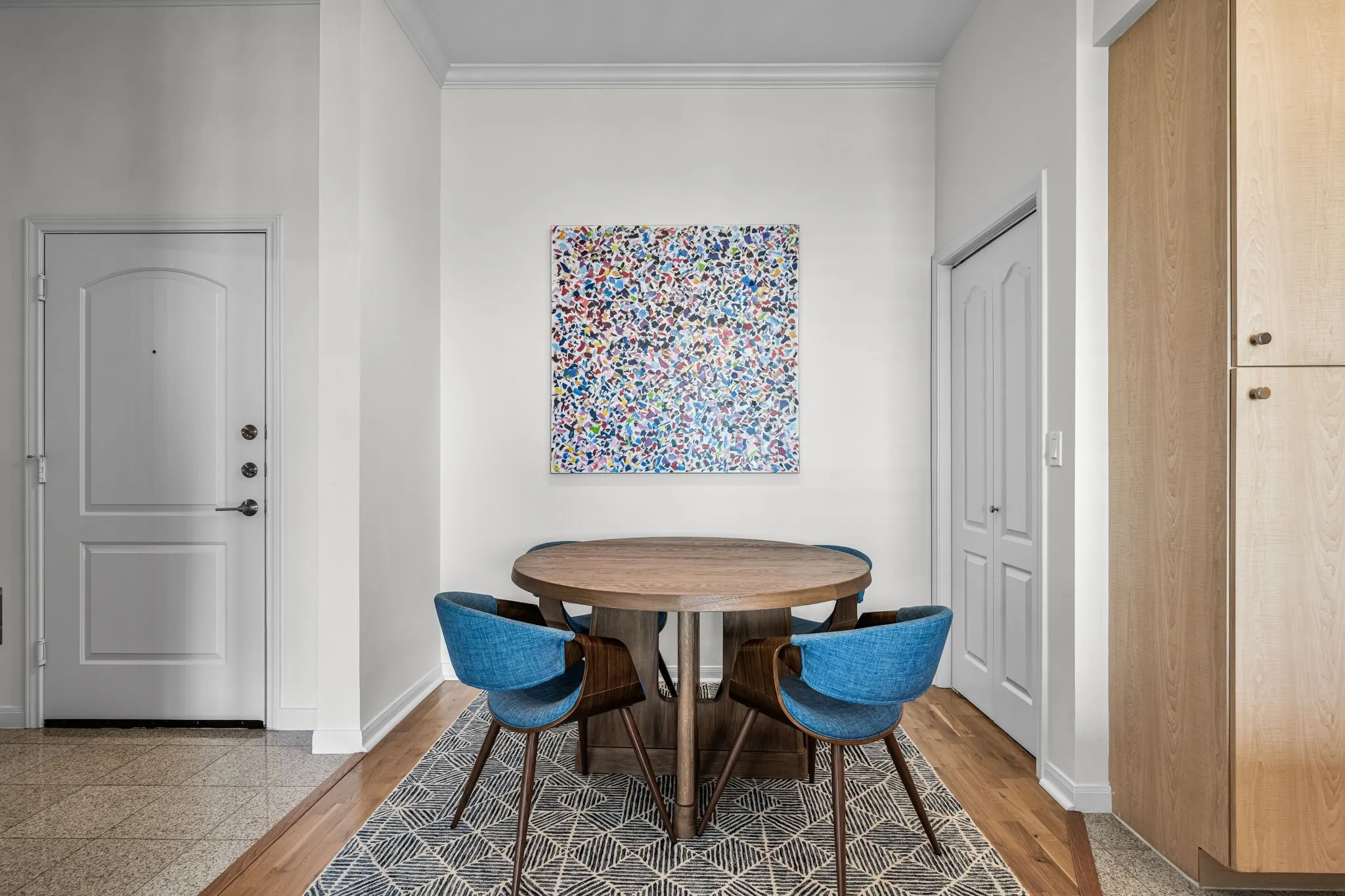 Condominium For Sale in Dallas County , 3225 Turtle Creek Boulevard 828, Dallas, Texas 75219, 1 Bedroom, 1 Bathroom, 1 Garage spaces, 832 Sqft, built in 1998, mls#21262936, Real Estate Agent in Dallas, Homes For Sale in Dallas county, Homes For Sale in Dallas, Realtor in Dallas Texas, Real Estate Brokerage Independent Realty Texas, Luminita Cordes Realtor