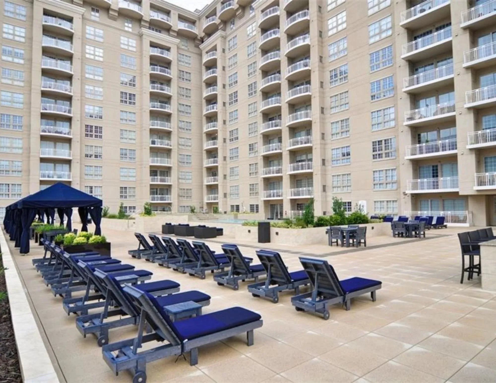 Condominium For Sale in Dallas County , 3225 Turtle Creek Boulevard 828, Dallas, Texas 75219, 1 Bedroom, 1 Bathroom, 1 Garage spaces, 832 Sqft, built in 1998, mls#21262936, Real Estate Agent in Dallas, Homes For Sale in Dallas county, Homes For Sale in Dallas, Realtor in Dallas Texas, Real Estate Brokerage Independent Realty Texas, Luminita Cordes Realtor