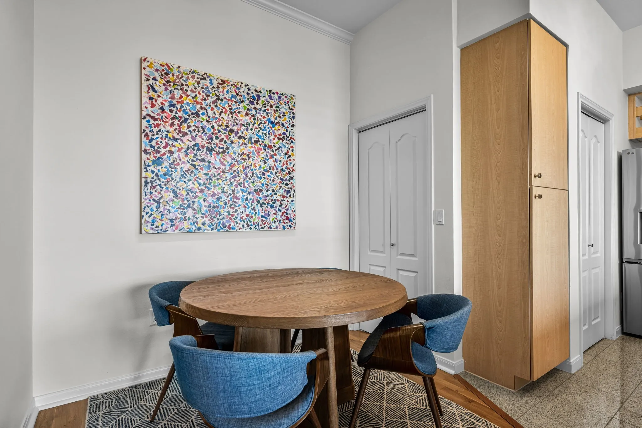 Condominium For Sale in Dallas County , 3225 Turtle Creek Boulevard 828, Dallas, Texas 75219, 1 Bedroom, 1 Bathroom, 1 Garage spaces, 832 Sqft, built in 1998, mls#21262936, Real Estate Agent in Dallas, Homes For Sale in Dallas county, Homes For Sale in Dallas, Realtor in Dallas Texas, Real Estate Brokerage Independent Realty Texas, Luminita Cordes Realtor