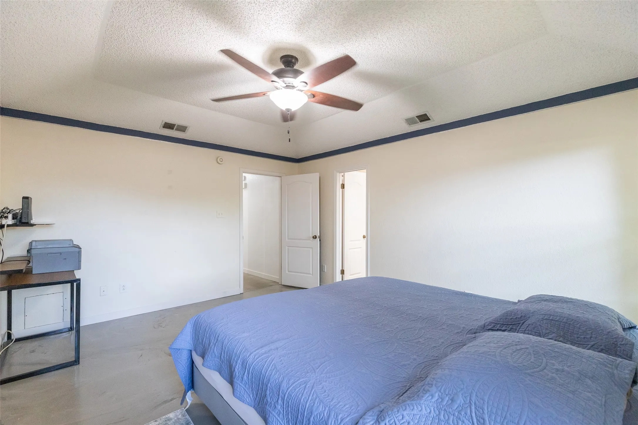 Single Family Residence For Sale in Taylor County , 5217 Western Plains Avenue, Abilene, Texas 79606, 4 Bedroom, 2 Bathroom, 2 Garage spaces, 1,883 Sqft, built in 1992, mls#21260914, Real Estate Agent in Abilene, Homes For Sale in Taylor county, Homes For Sale in Abilene, Realtor in Abilene Texas, Real Estate Brokerage Independent Realty Texas, Luminita Cordes Realtor