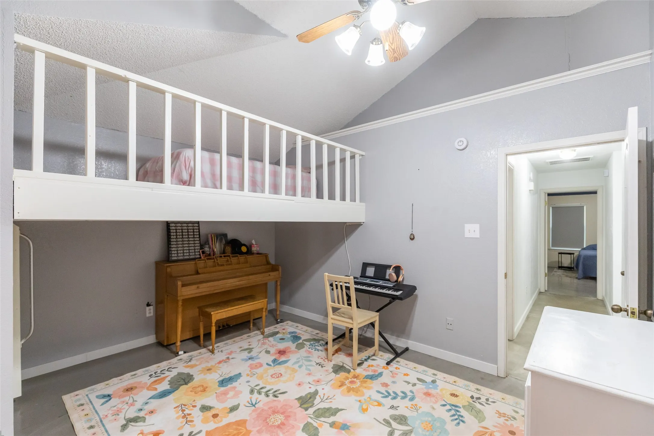 Single Family Residence For Sale in Taylor County , 5217 Western Plains Avenue, Abilene, Texas 79606, 4 Bedroom, 2 Bathroom, 2 Garage spaces, 1,883 Sqft, built in 1992, mls#21260914, Real Estate Agent in Abilene, Homes For Sale in Taylor county, Homes For Sale in Abilene, Realtor in Abilene Texas, Real Estate Brokerage Independent Realty Texas, Luminita Cordes Realtor