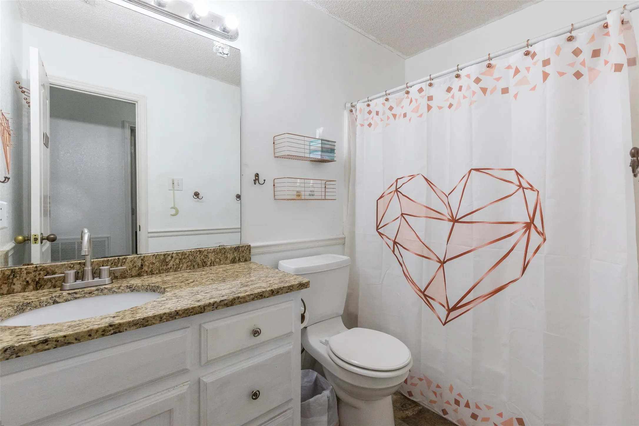 Single Family Residence For Sale in Taylor County , 5217 Western Plains Avenue, Abilene, Texas 79606, 4 Bedroom, 2 Bathroom, 2 Garage spaces, 1,883 Sqft, built in 1992, mls#21260914, Real Estate Agent in Abilene, Homes For Sale in Taylor county, Homes For Sale in Abilene, Realtor in Abilene Texas, Real Estate Brokerage Independent Realty Texas, Luminita Cordes Realtor