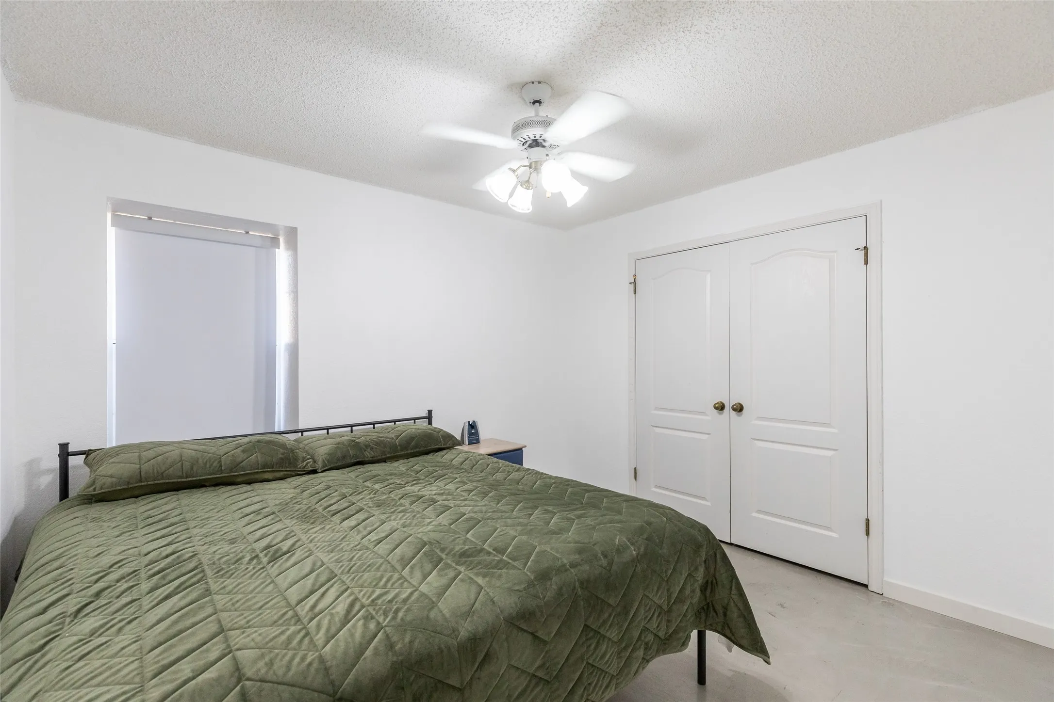 Single Family Residence For Sale in Taylor County , 5217 Western Plains Avenue, Abilene, Texas 79606, 4 Bedroom, 2 Bathroom, 2 Garage spaces, 1,883 Sqft, built in 1992, mls#21260914, Real Estate Agent in Abilene, Homes For Sale in Taylor county, Homes For Sale in Abilene, Realtor in Abilene Texas, Real Estate Brokerage Independent Realty Texas, Luminita Cordes Realtor
