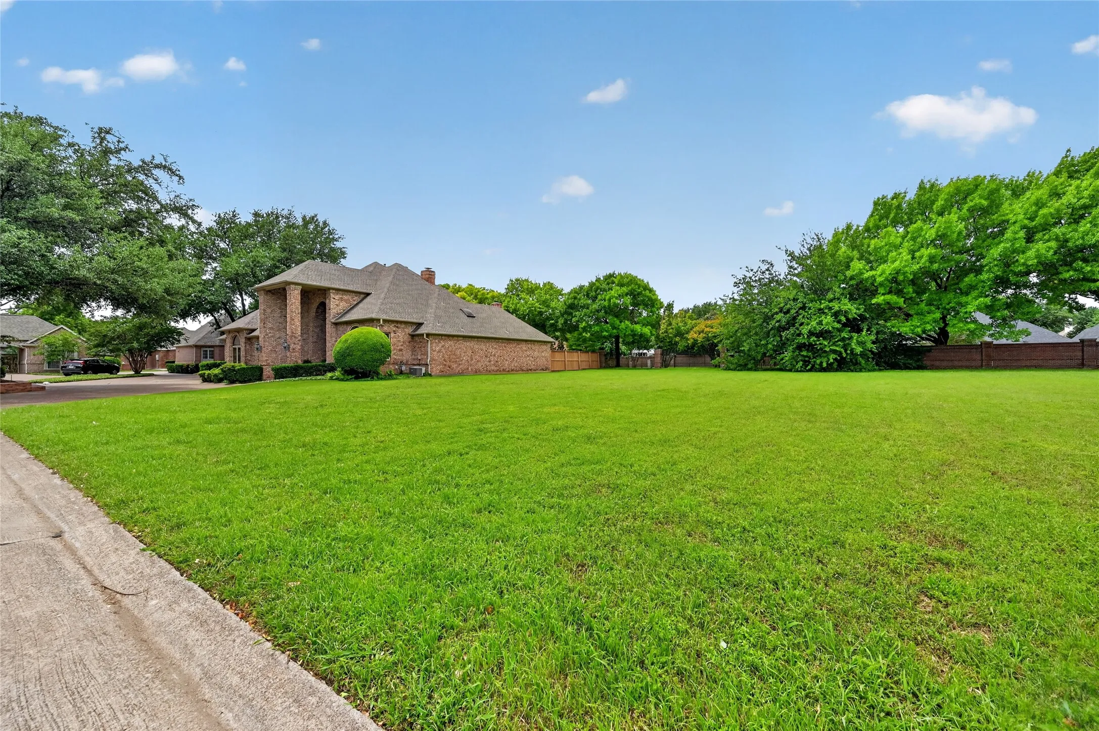 Improved Land For Sale in Tarrant County , 2628 Torrey Pines Drive, Fort Worth, Texas 76109, 0, 0, Garage spaces, 0 Sqft, built in 0, mls#21241744, Real Estate Agent in Fort Worth, Homes For Sale in Tarrant county, Homes For Sale in Fort Worth, Realtor in Fort Worth Texas, Real Estate Brokerage Independent Realty Texas, Luminita Cordes Realtor