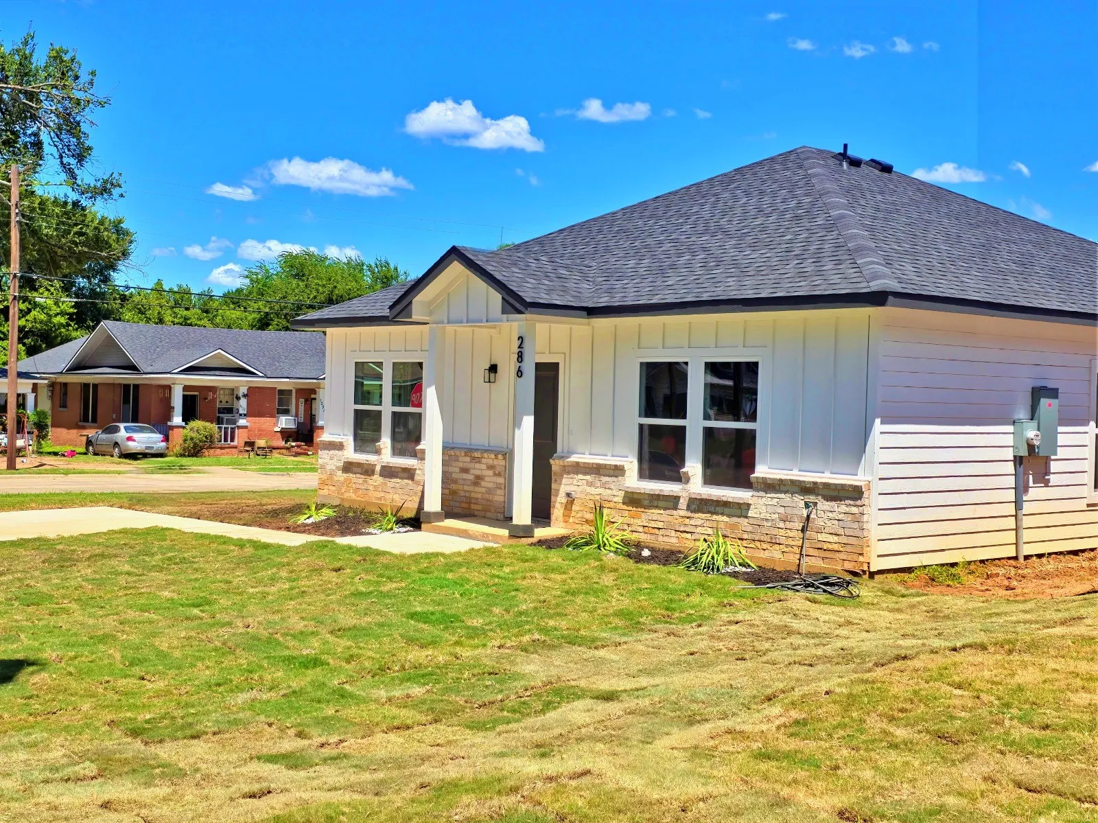 Single Family Residence For Sale in Lamar County , 286 10th Street, Paris, Texas 75460, 3 Bedrooms, 2 Bathrooms, Garage spaces, 1,360 Sqft, built in 2025, Price $190,000, mls#21266411, Real Estate Agent in Paris, Homes For Sale in Lamar county, Homes For Sale in Paris, Realtor in Paris Texas, Real Estate Brokerage Independent Realty Texas, Luminita Cordes Realtor