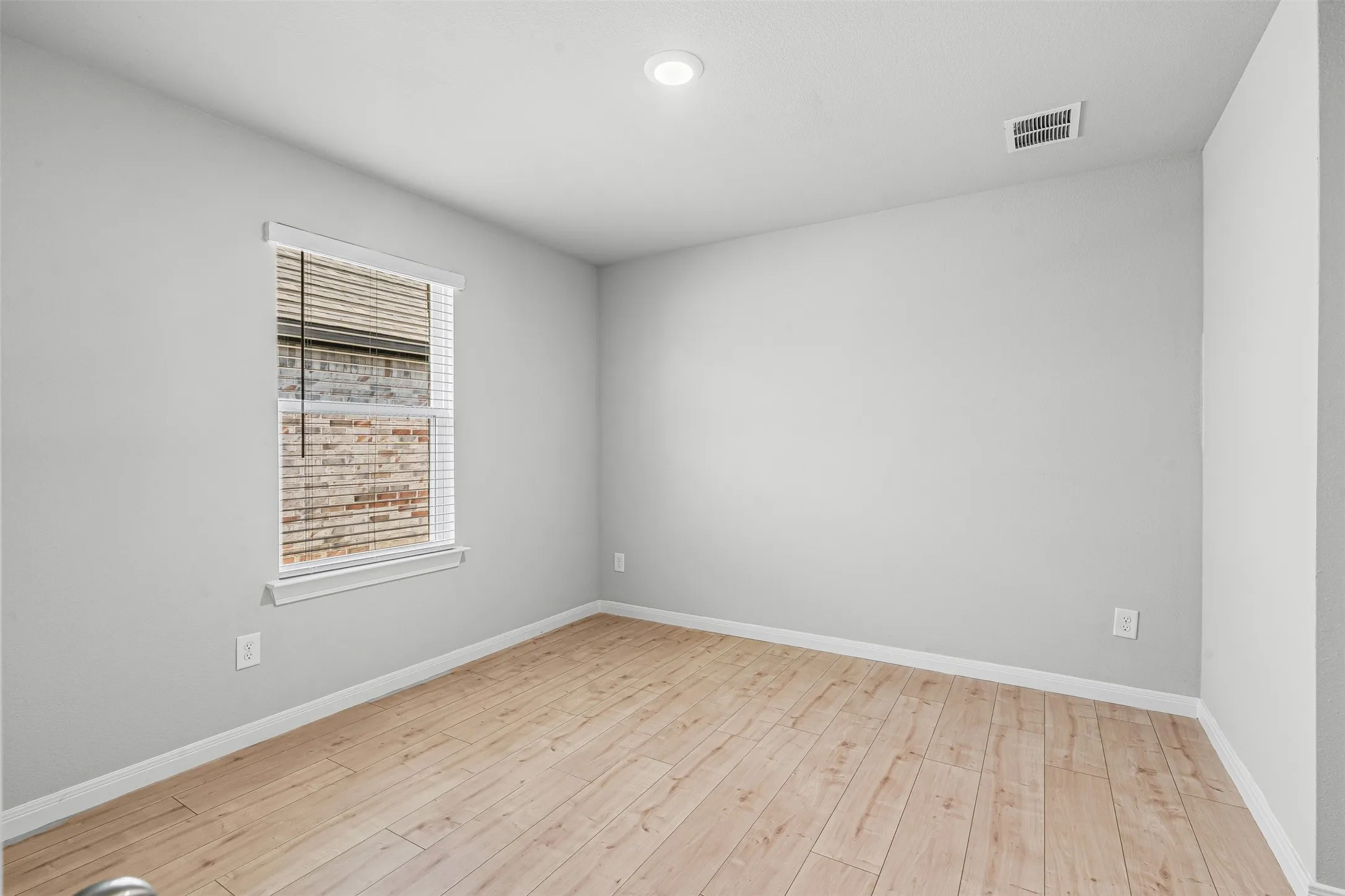 Single Family Residence For Rent in Denton County , 1444 Indian Mallow Lane, Justin, Texas 76247, 4 Bedroom, 3 Bathroom, 2 Garage spaces, 2,066 Sqft, built in 2025, mls#21266422, Real Estate Agent in Justin, Homes For Rent in Denton county, Homes For Rent in Justin, Realtor in Justin Texas, Real Estate Brokerage Independent Realty Texas, Luminita Cordes Realtor