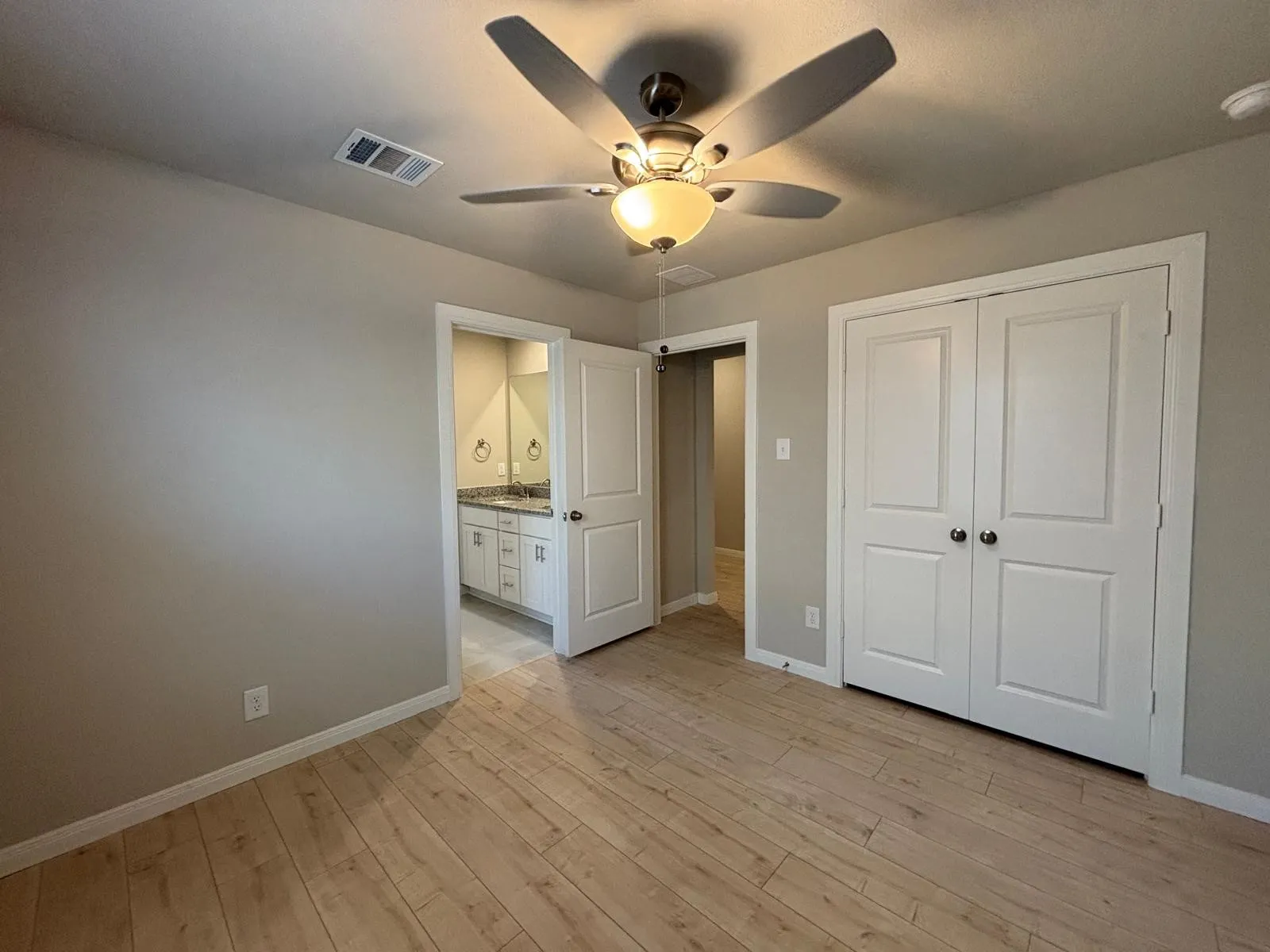 Single Family Residence For Rent in Denton County , 1444 Indian Mallow Lane, Justin, Texas 76247, 4 Bedroom, 3 Bathroom, 2 Garage spaces, 2,066 Sqft, built in 2025, mls#21266422, Real Estate Agent in Justin, Homes For Rent in Denton county, Homes For Rent in Justin, Realtor in Justin Texas, Real Estate Brokerage Independent Realty Texas, Luminita Cordes Realtor