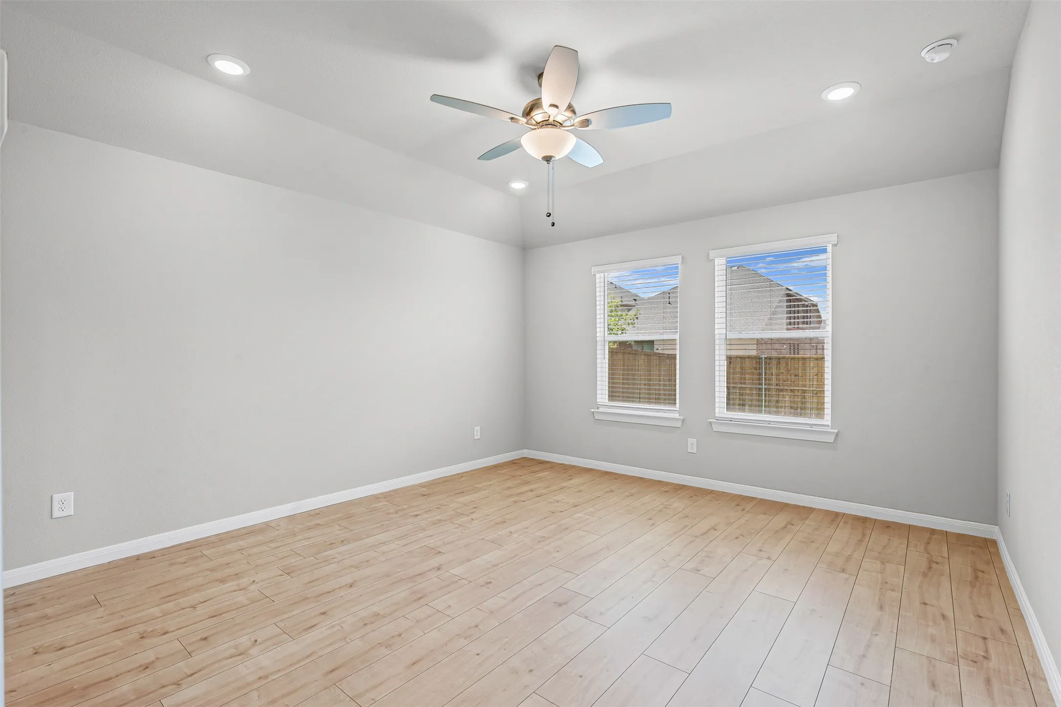 Single Family Residence For Rent in Denton County , 1444 Indian Mallow Lane, Justin, Texas 76247, 4 Bedroom, 3 Bathroom, 2 Garage spaces, 2,066 Sqft, built in 2025, mls#21266422, Real Estate Agent in Justin, Homes For Rent in Denton county, Homes For Rent in Justin, Realtor in Justin Texas, Real Estate Brokerage Independent Realty Texas, Luminita Cordes Realtor