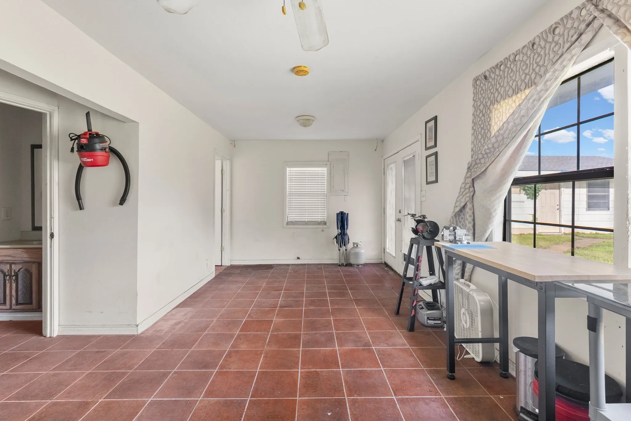 2 Bedroom 1 Bath - Guest Quarters
