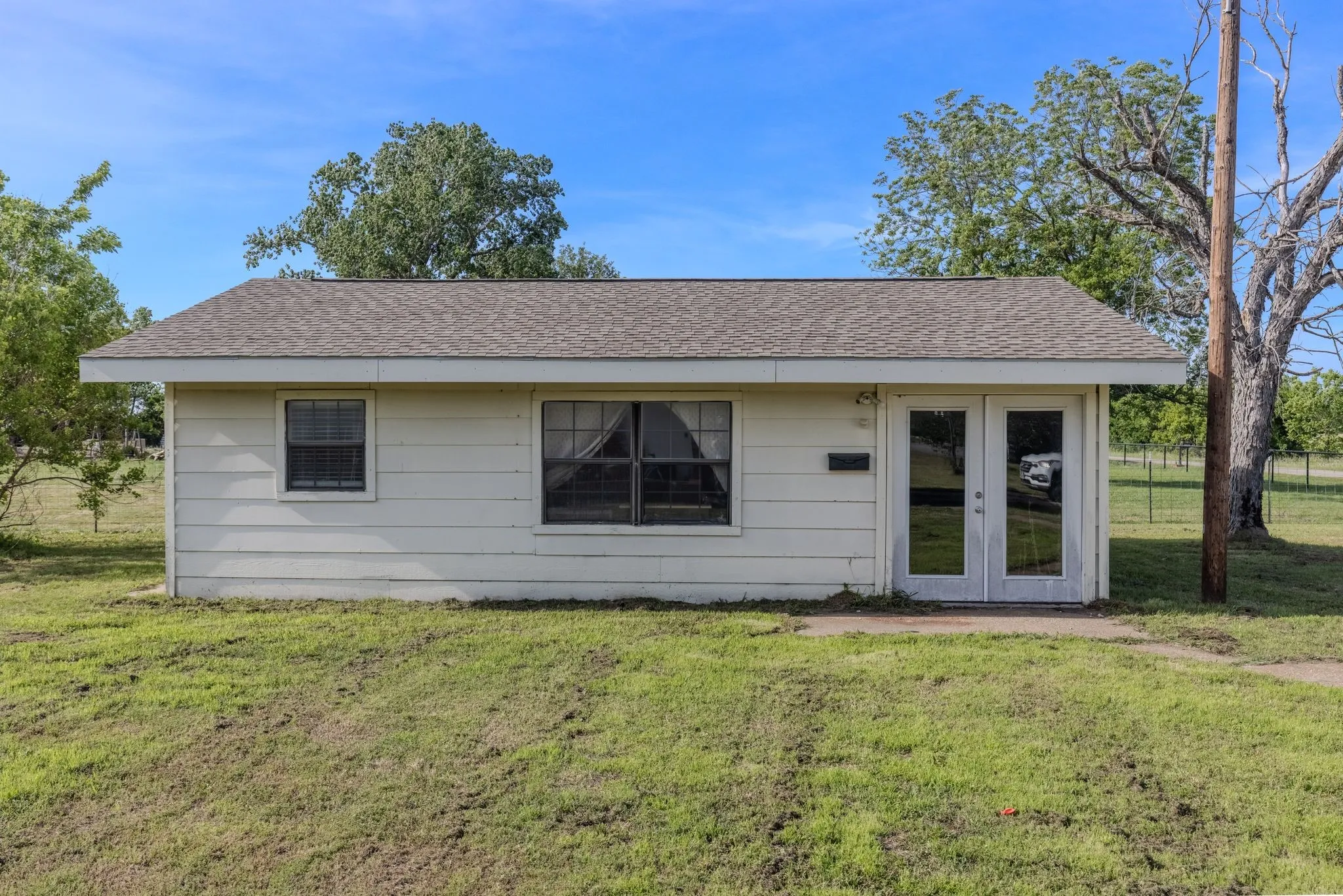 2 Bedroom 1 Bath - Guest Quarters