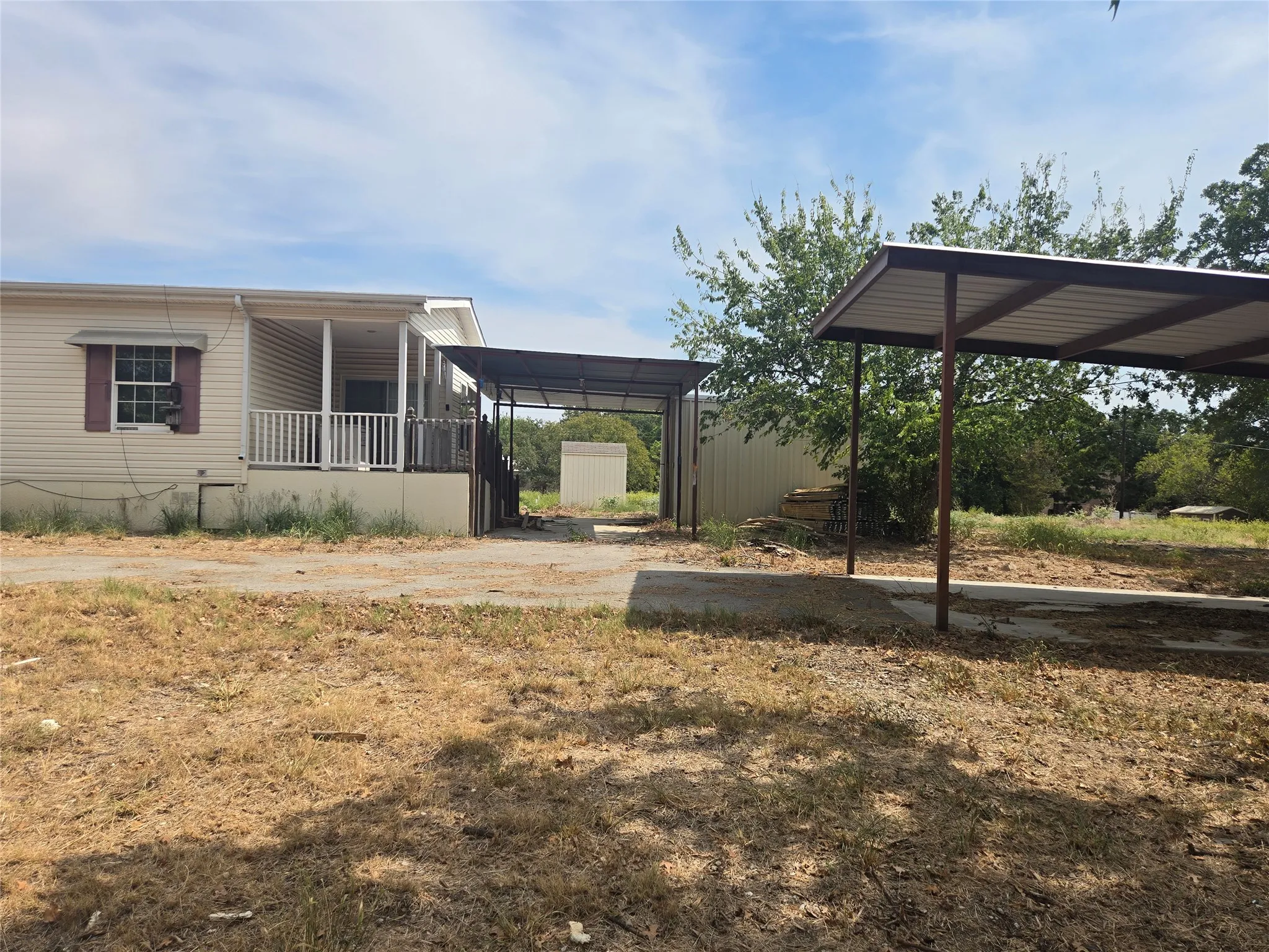 Mobile Home For Sale in Parker County , 1331 Jay Bird Road, Springtown, Texas 76082, 3 Bedroom, 2 Bathroom, Garage spaces, 1,920 Sqft, built in 2012, mls#21263060, Real Estate Agent in Springtown, Homes For Sale in Parker county, Homes For Sale in Springtown, Realtor in Springtown Texas, Real Estate Brokerage Independent Realty Texas, Luminita Cordes Realtor