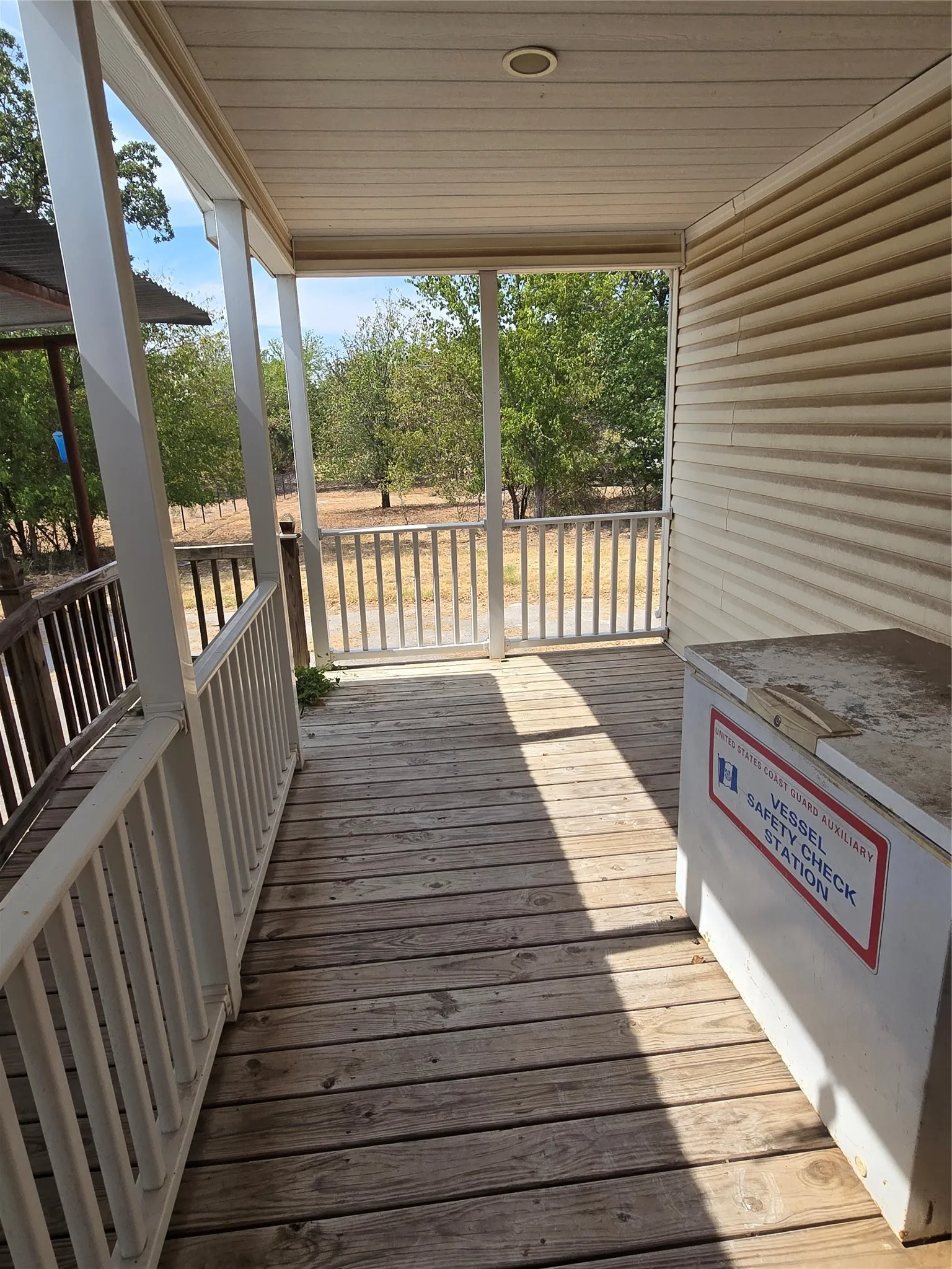 Mobile Home For Sale in Parker County , 1331 Jay Bird Road, Springtown, Texas 76082, 3 Bedroom, 2 Bathroom, Garage spaces, 1,920 Sqft, built in 2012, mls#21263060, Real Estate Agent in Springtown, Homes For Sale in Parker county, Homes For Sale in Springtown, Realtor in Springtown Texas, Real Estate Brokerage Independent Realty Texas, Luminita Cordes Realtor