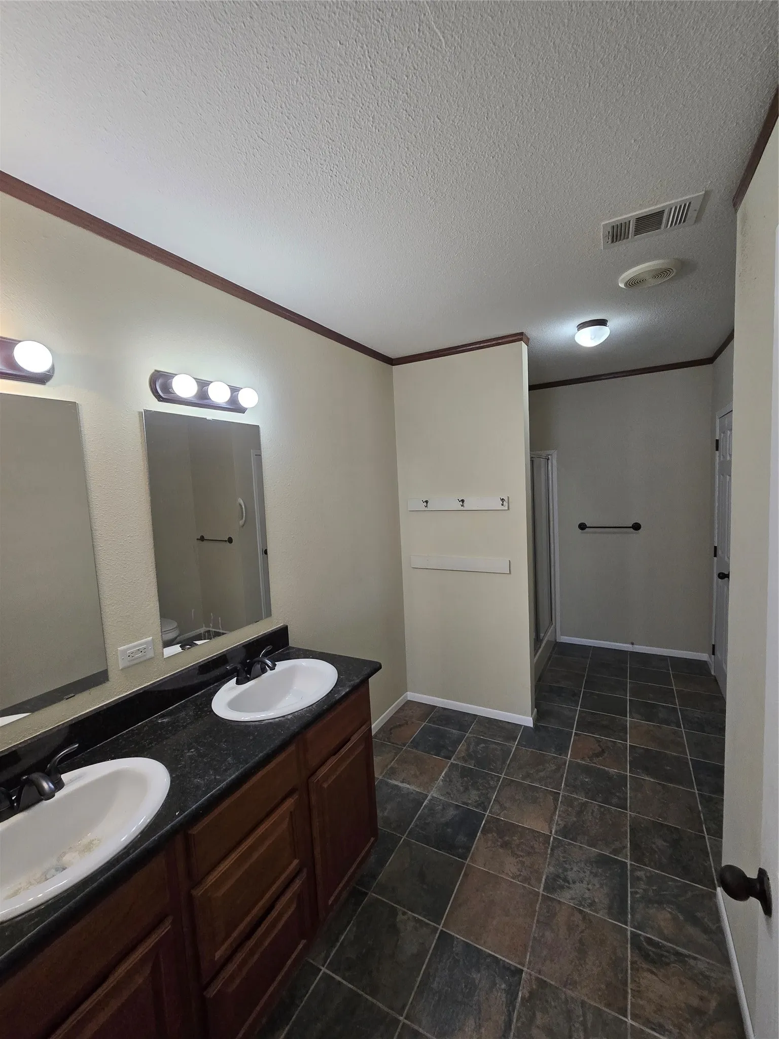 Mobile Home For Sale in Parker County , 1331 Jay Bird Road, Springtown, Texas 76082, 3 Bedroom, 2 Bathroom, Garage spaces, 1,920 Sqft, built in 2012, mls#21263060, Real Estate Agent in Springtown, Homes For Sale in Parker county, Homes For Sale in Springtown, Realtor in Springtown Texas, Real Estate Brokerage Independent Realty Texas, Luminita Cordes Realtor