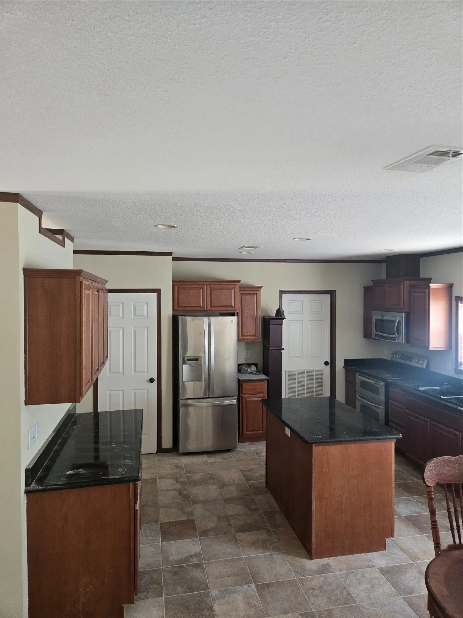 Mobile Home For Sale in Parker County , 1331 Jay Bird Road, Springtown, Texas 76082, 3 Bedroom, 2 Bathroom, Garage spaces, 1,920 Sqft, built in 2012, mls#21263060, Real Estate Agent in Springtown, Homes For Sale in Parker county, Homes For Sale in Springtown, Realtor in Springtown Texas, Real Estate Brokerage Independent Realty Texas, Luminita Cordes Realtor
